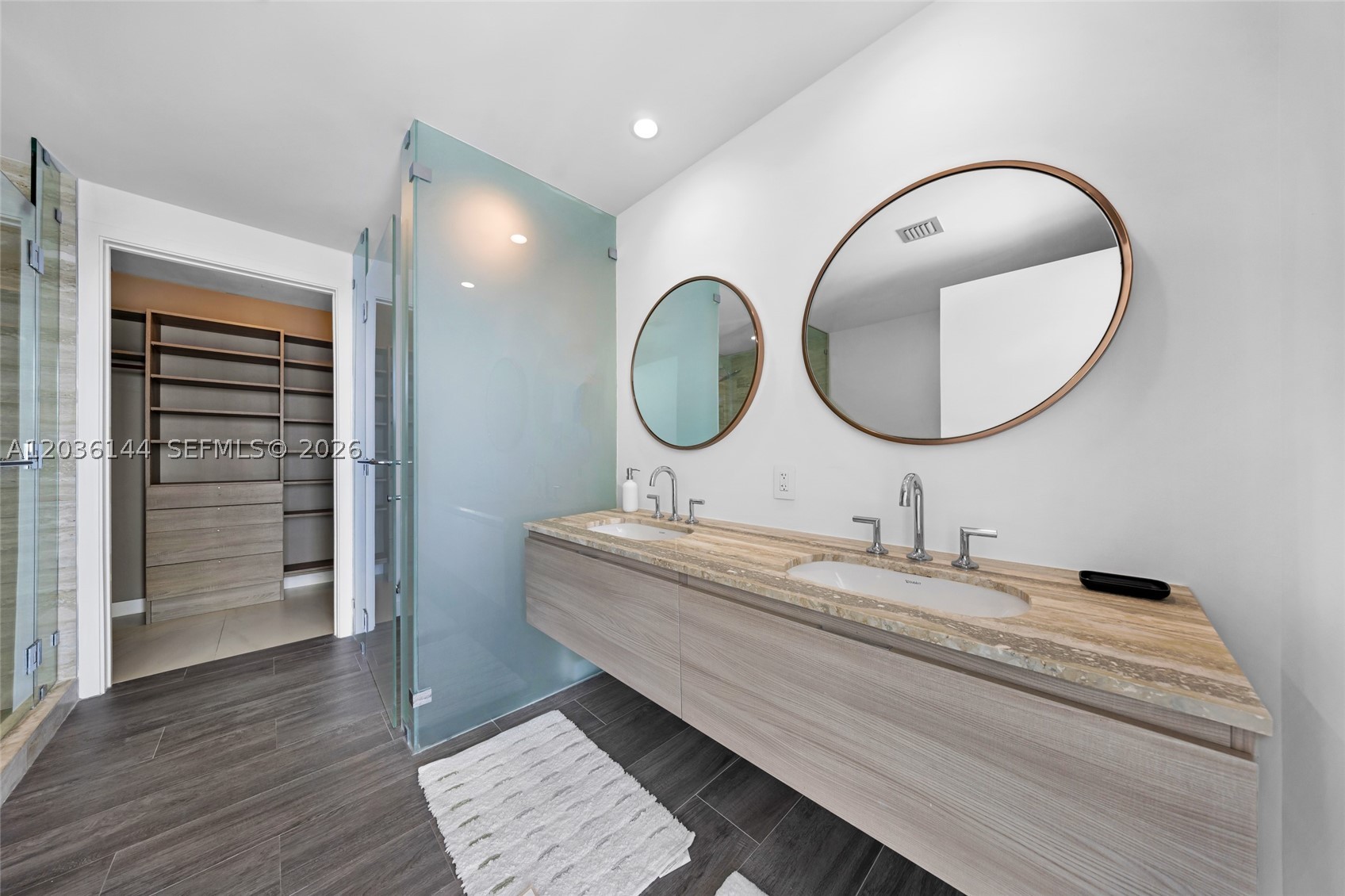2900 NE 7th Ave #1806, Miami FL 33137