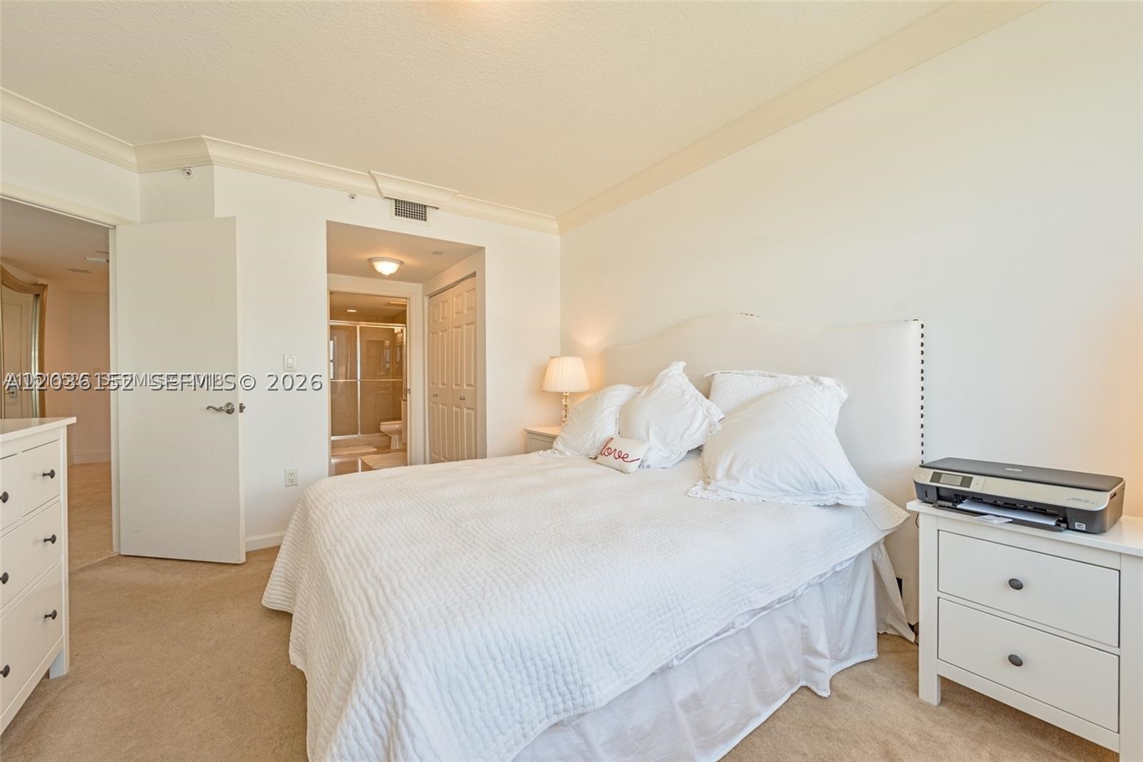 19501 W Country Club Dr #2513, Aventura FL 33180