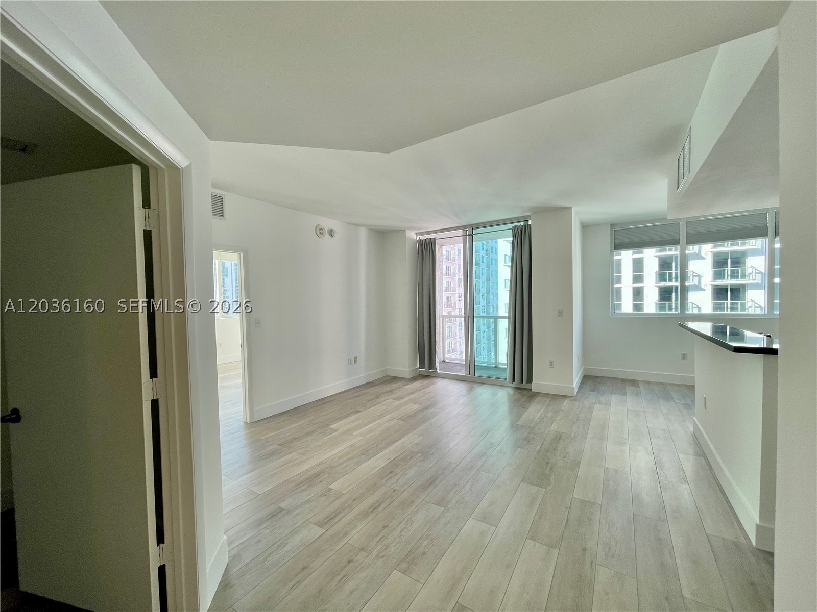 253 NE 2nd St #2108, Miami FL 33132