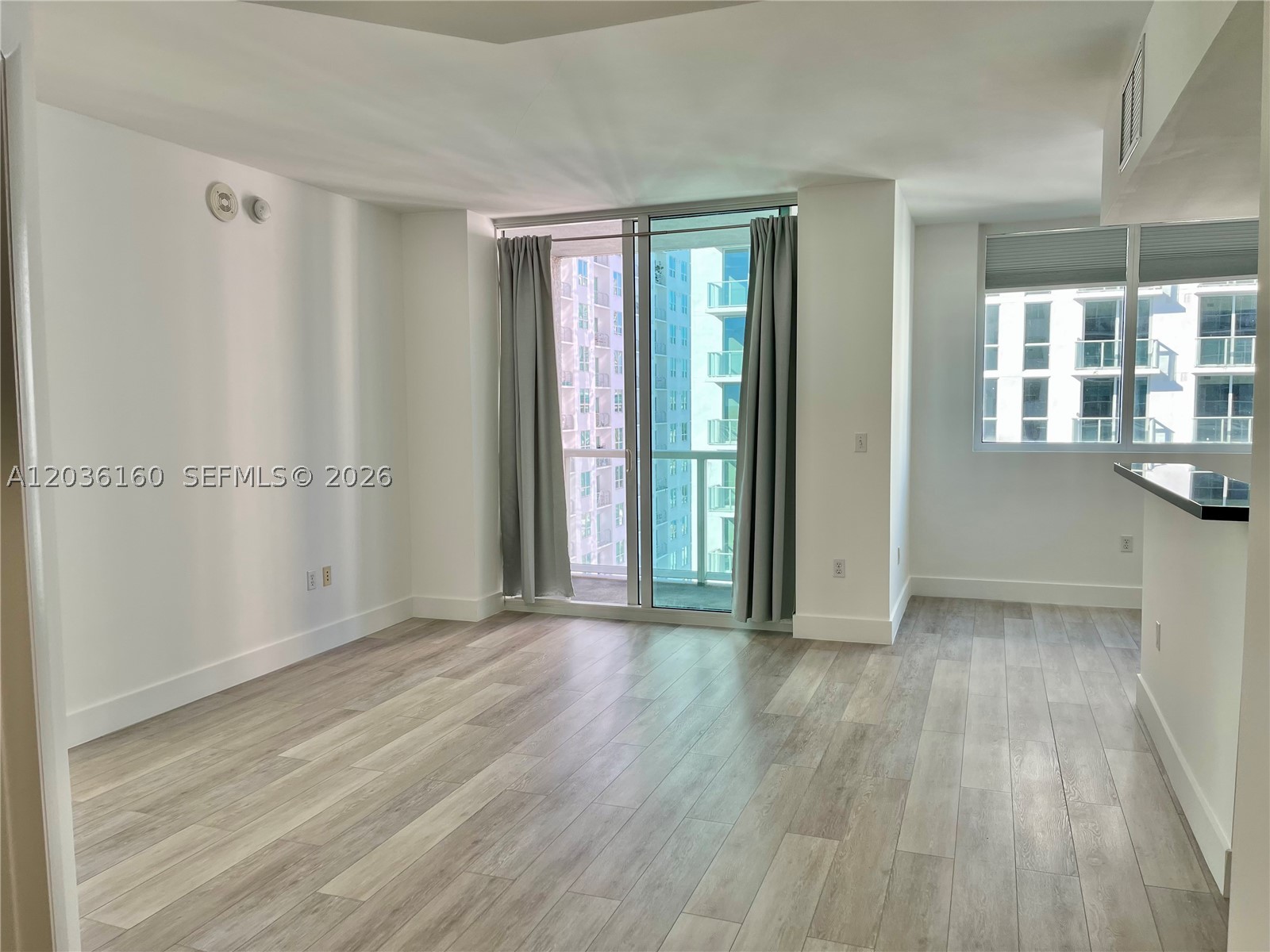 253 NE 2nd St #2108, Miami FL 33132