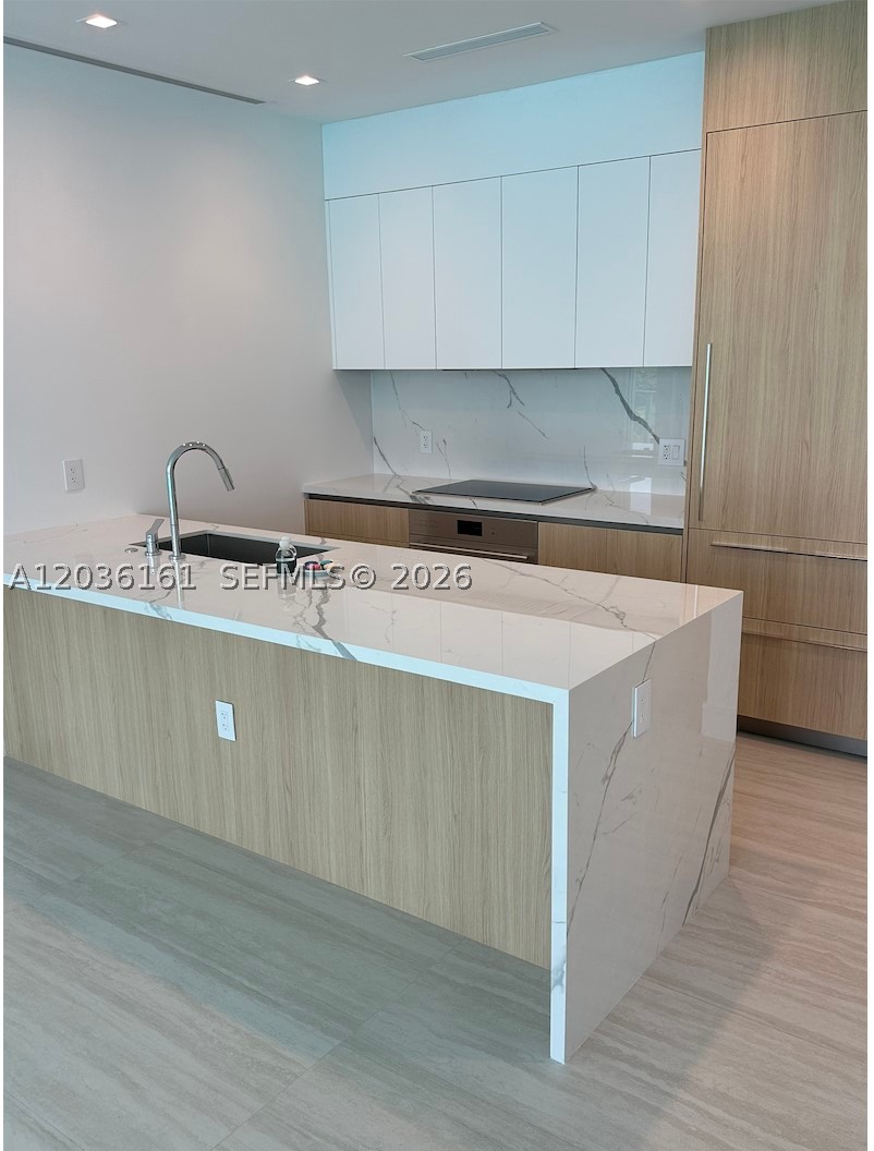 2411 Laguna Circle #509, Miami Gardens FL 33181