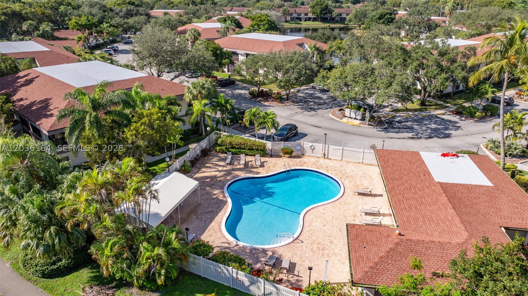 4644 N Carambola Cir N #2725, Coconut Creek FL 33066