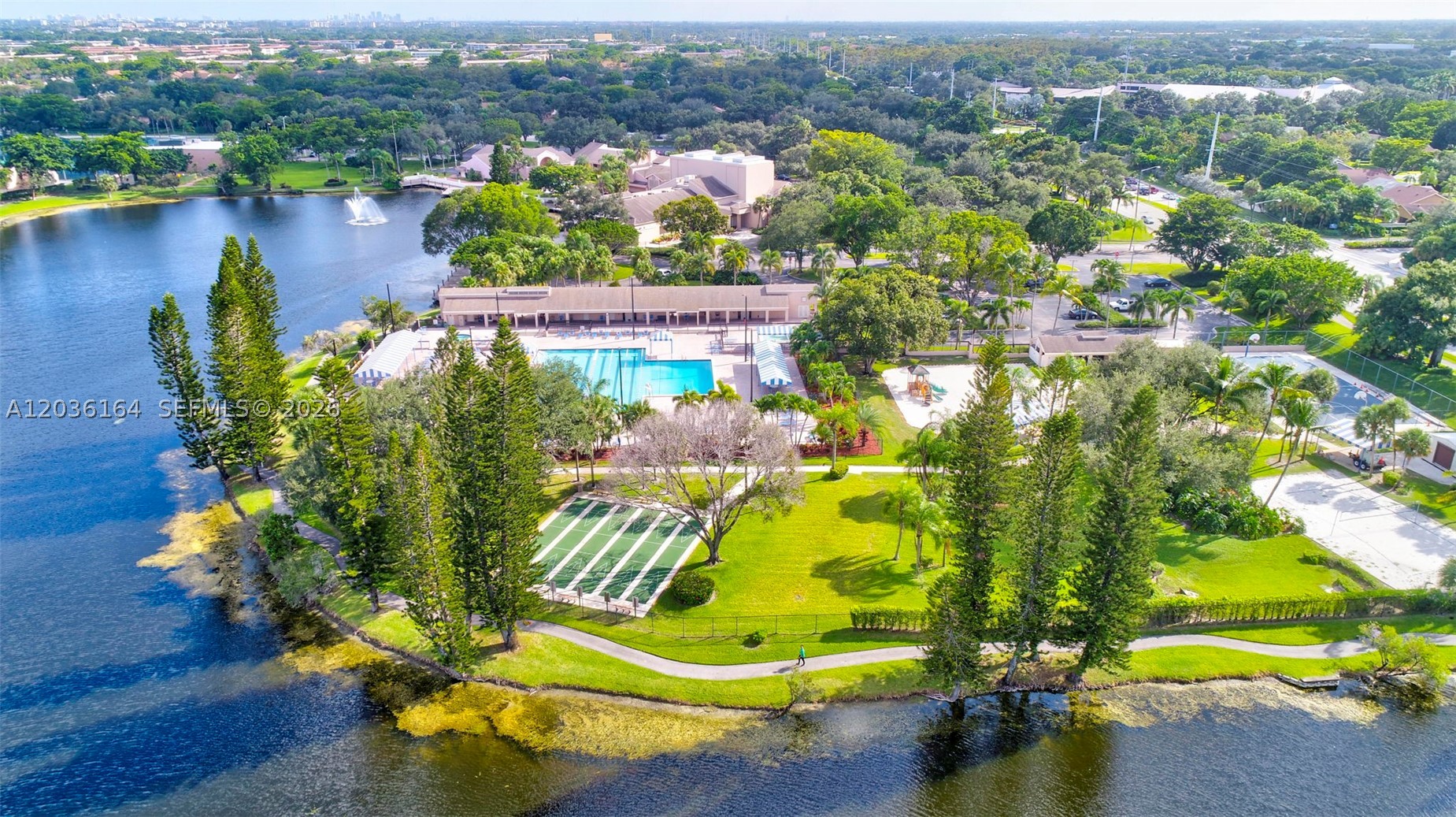 4644 N Carambola Cir N #2725, Coconut Creek FL 33066