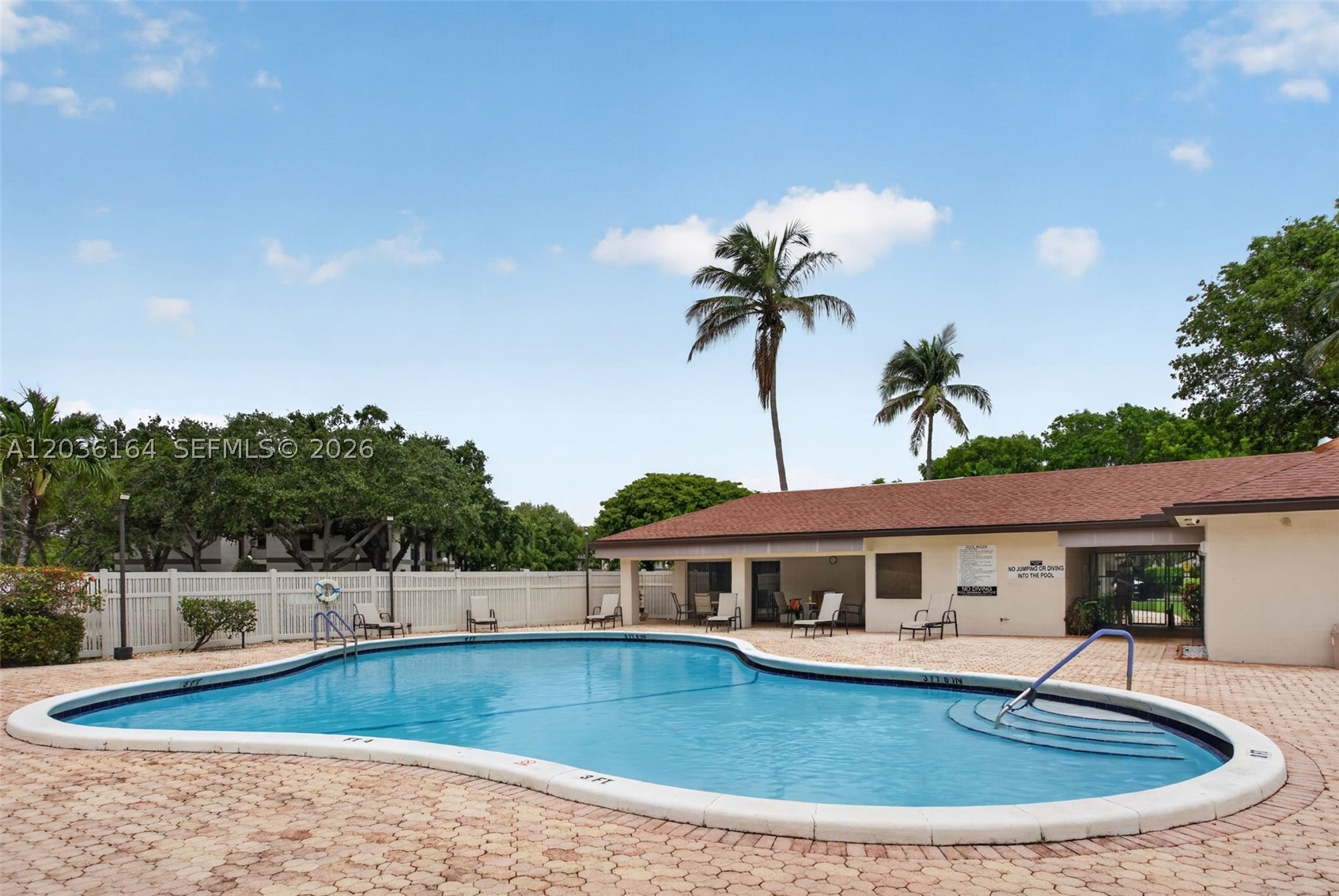 4644 N Carambola Cir N #2725, Coconut Creek FL 33066
