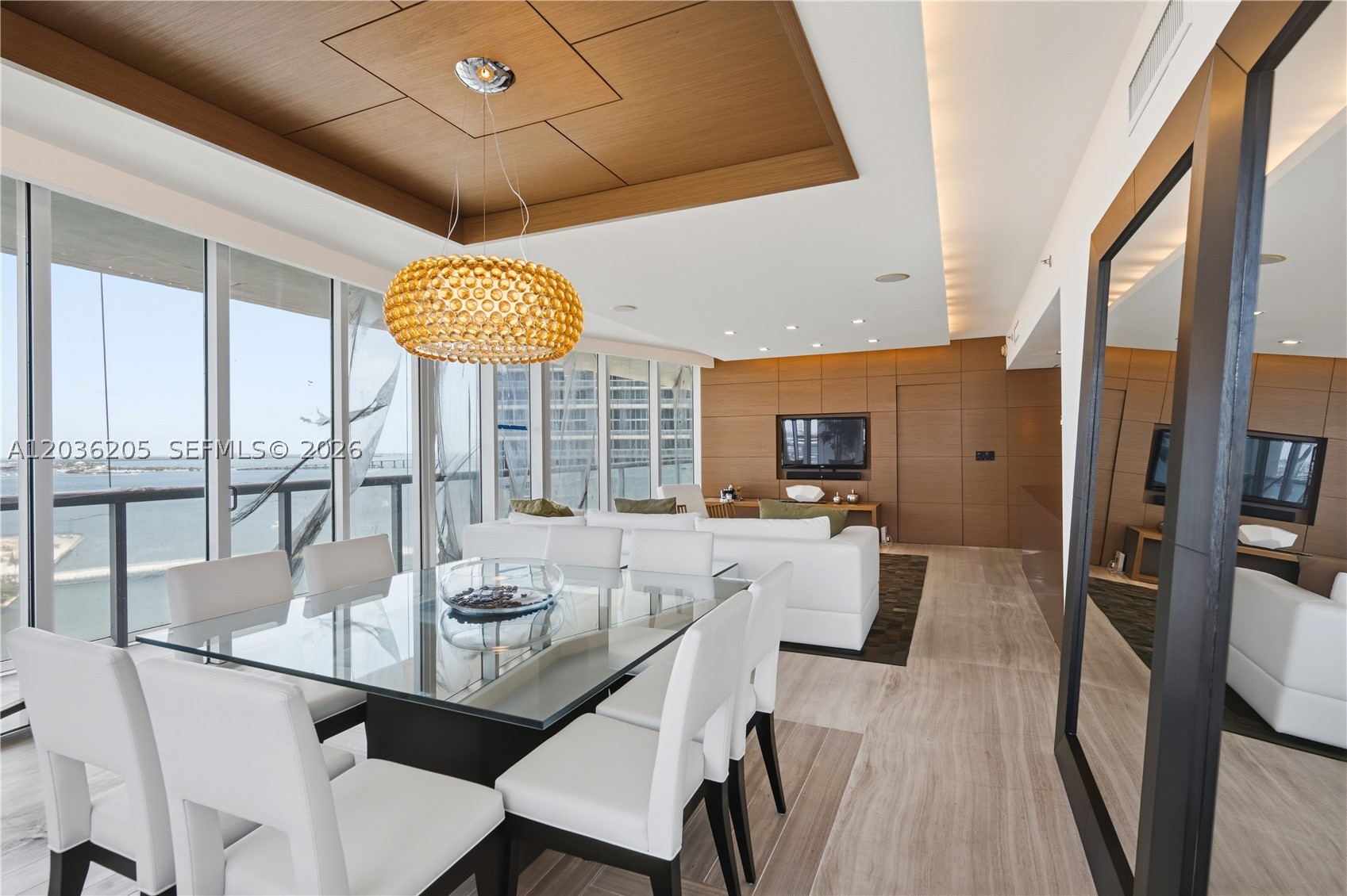 465 Brickell Ave #2101, Miami FL 33131