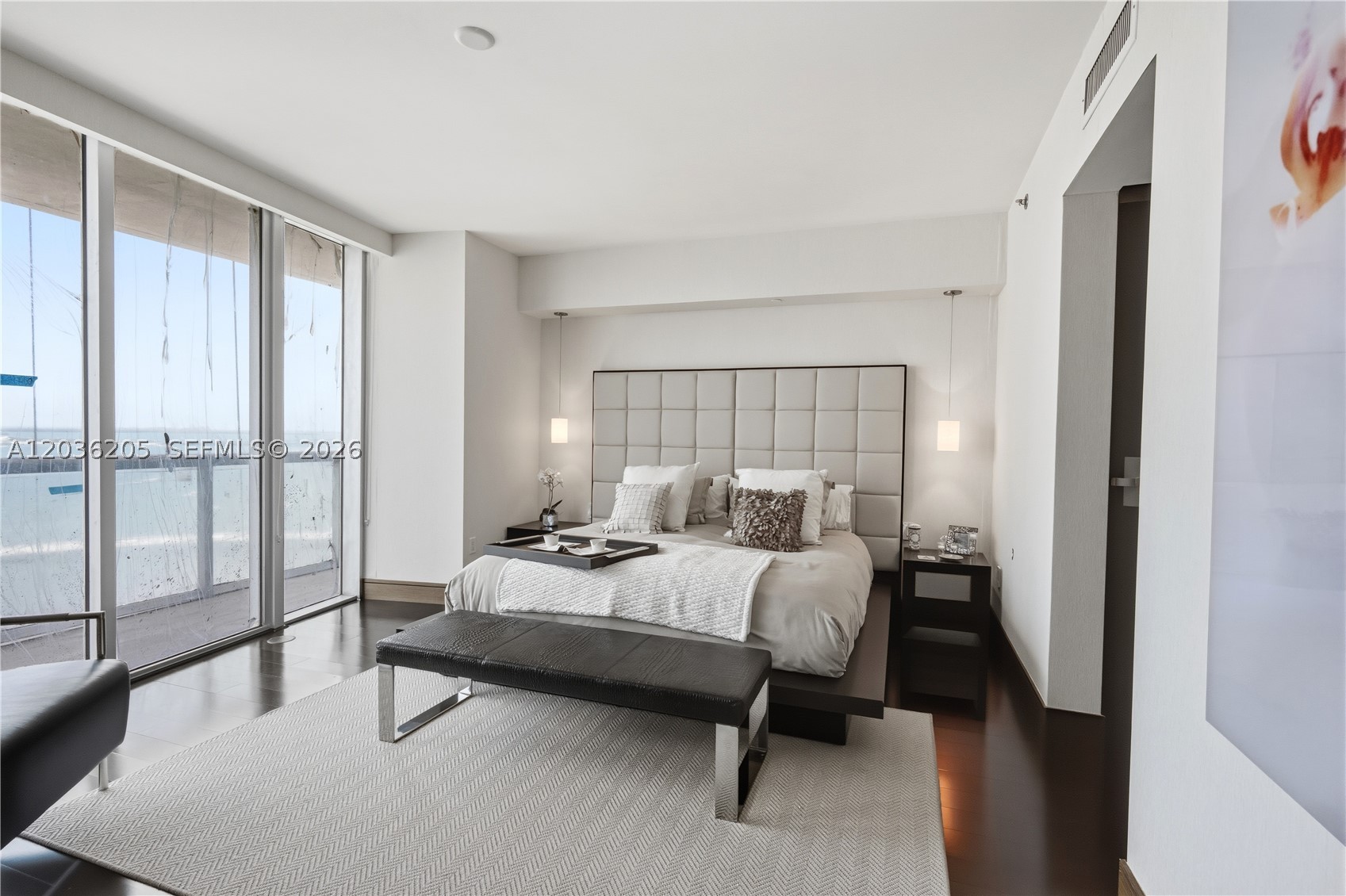 465 Brickell Ave #2101, Miami FL 33131