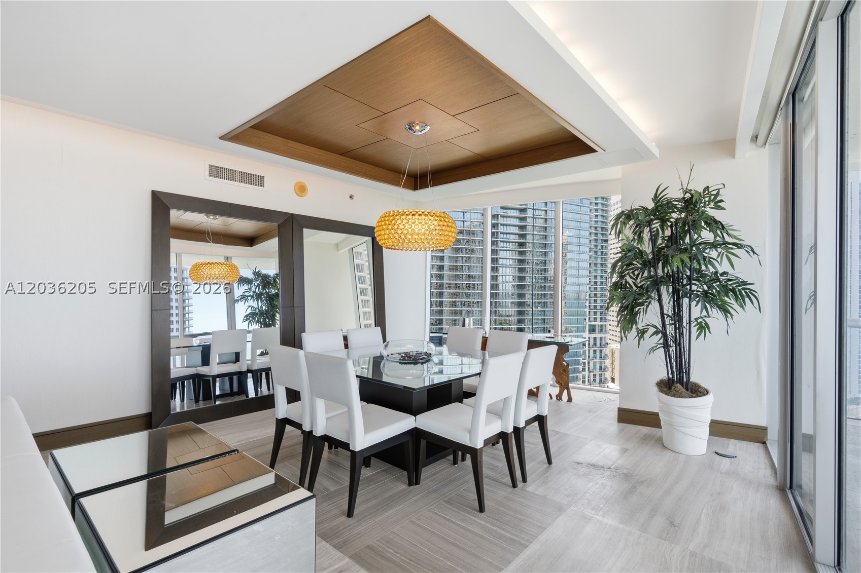 465 Brickell Ave #2101, Miami FL 33131