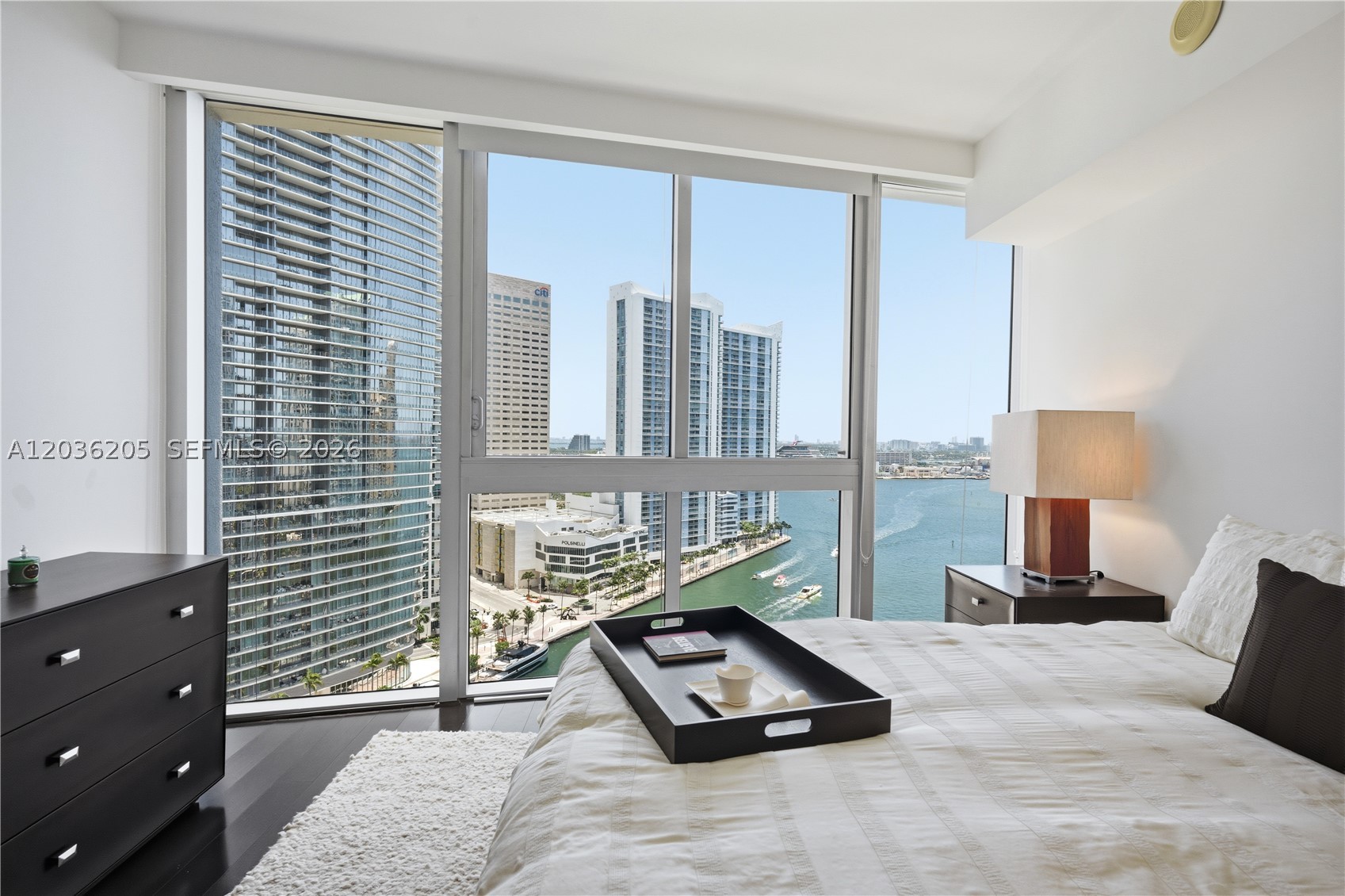 465 Brickell Ave #2101, Miami FL 33131