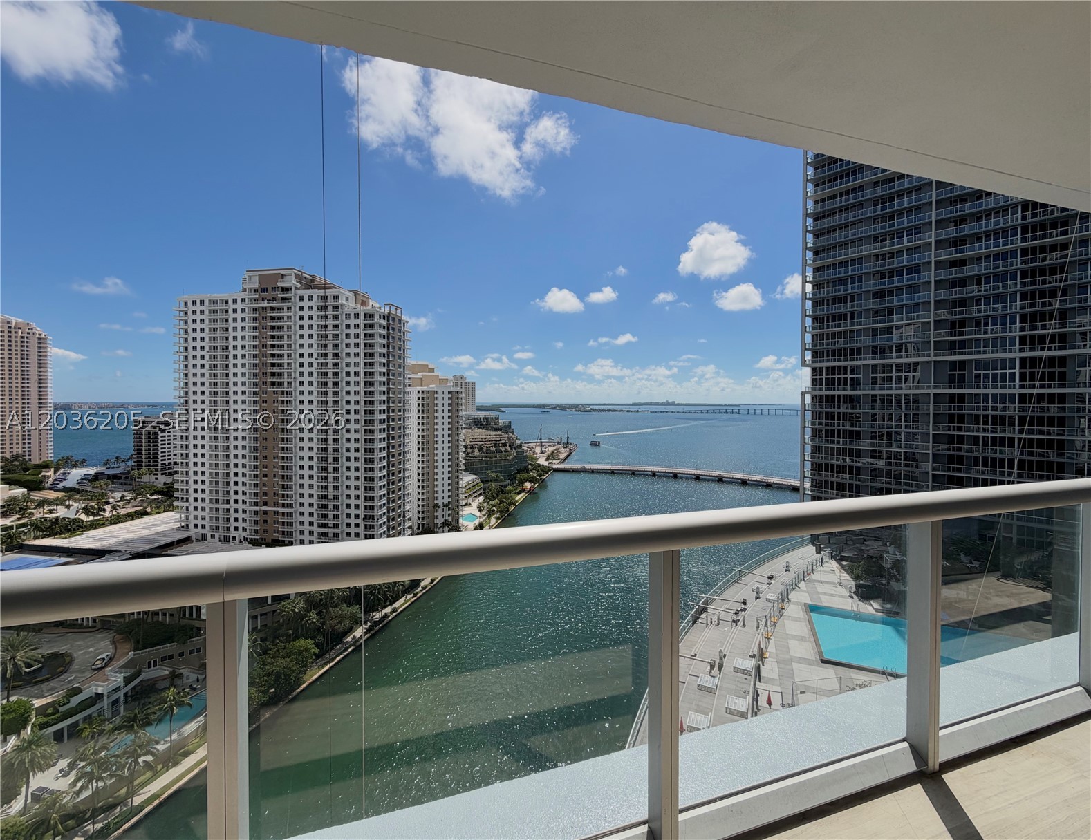 465 Brickell Ave #2101, Miami FL 33131