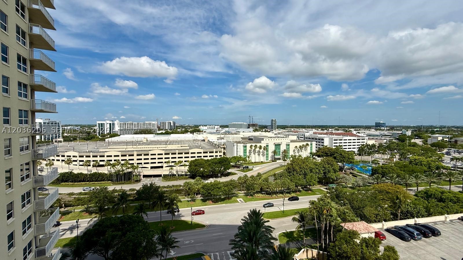 19501 W Country Club Dr #1212, Aventura FL 33180