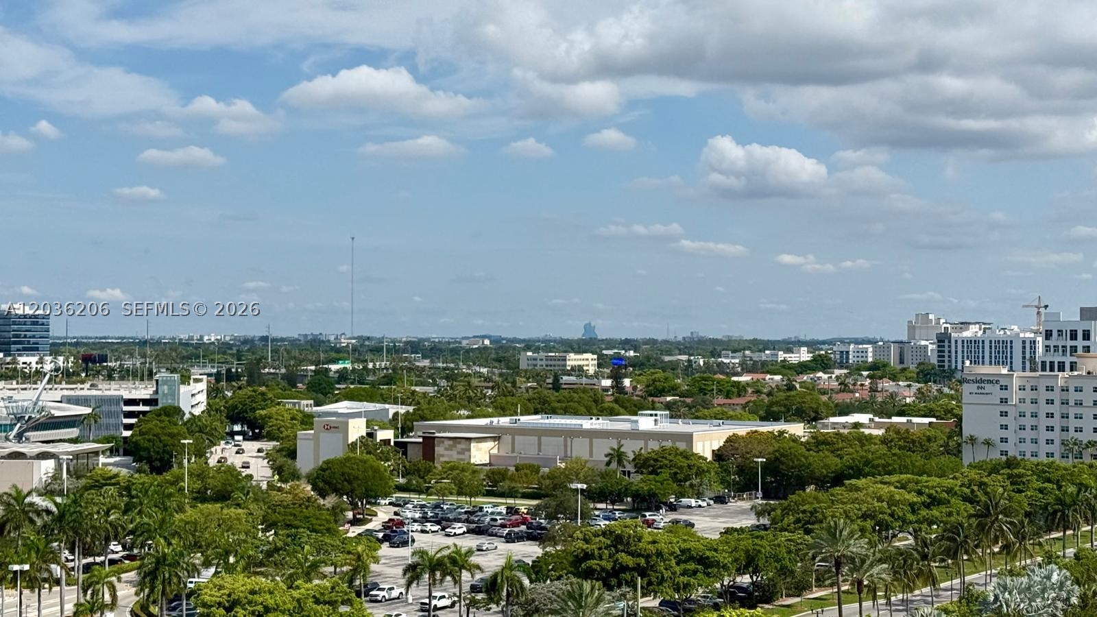 19501 W Country Club Dr #1212, Aventura FL 33180