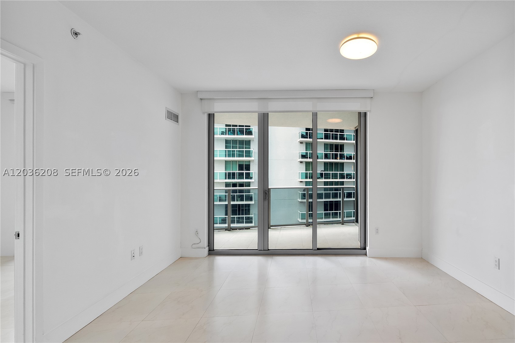 488 NE 18th St #1805, Miami FL 33132