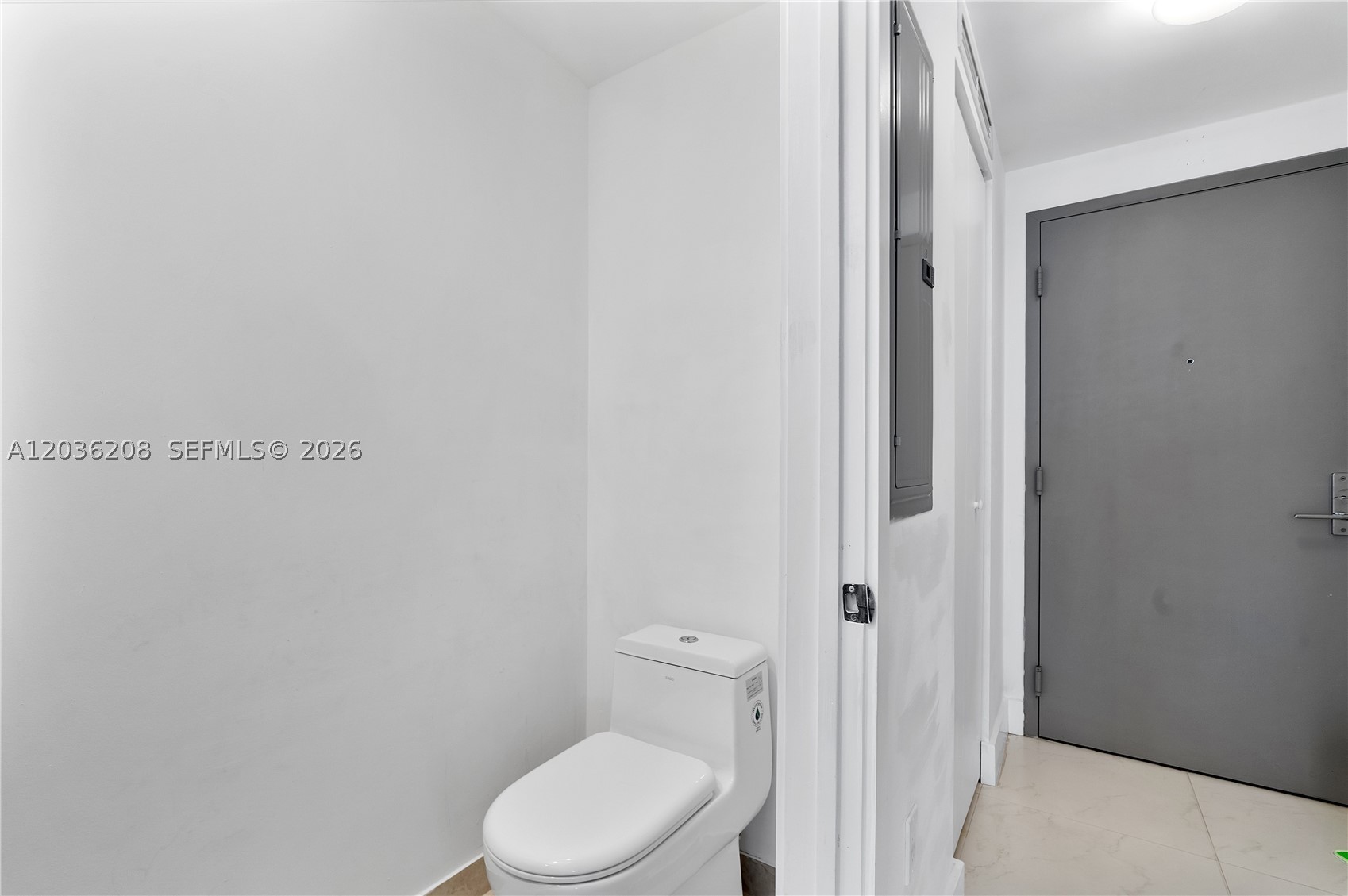 488 NE 18th St #1805, Miami FL 33132