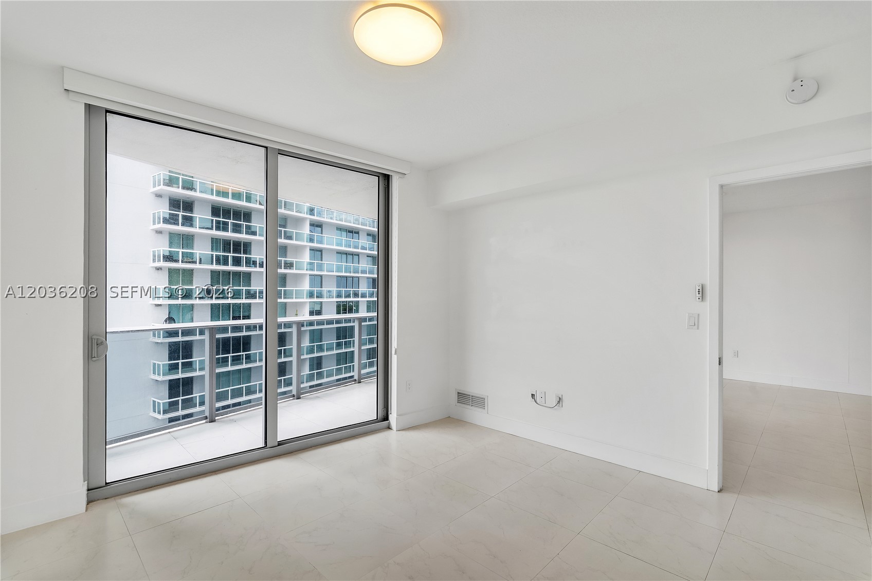 488 NE 18th St #1805, Miami FL 33132