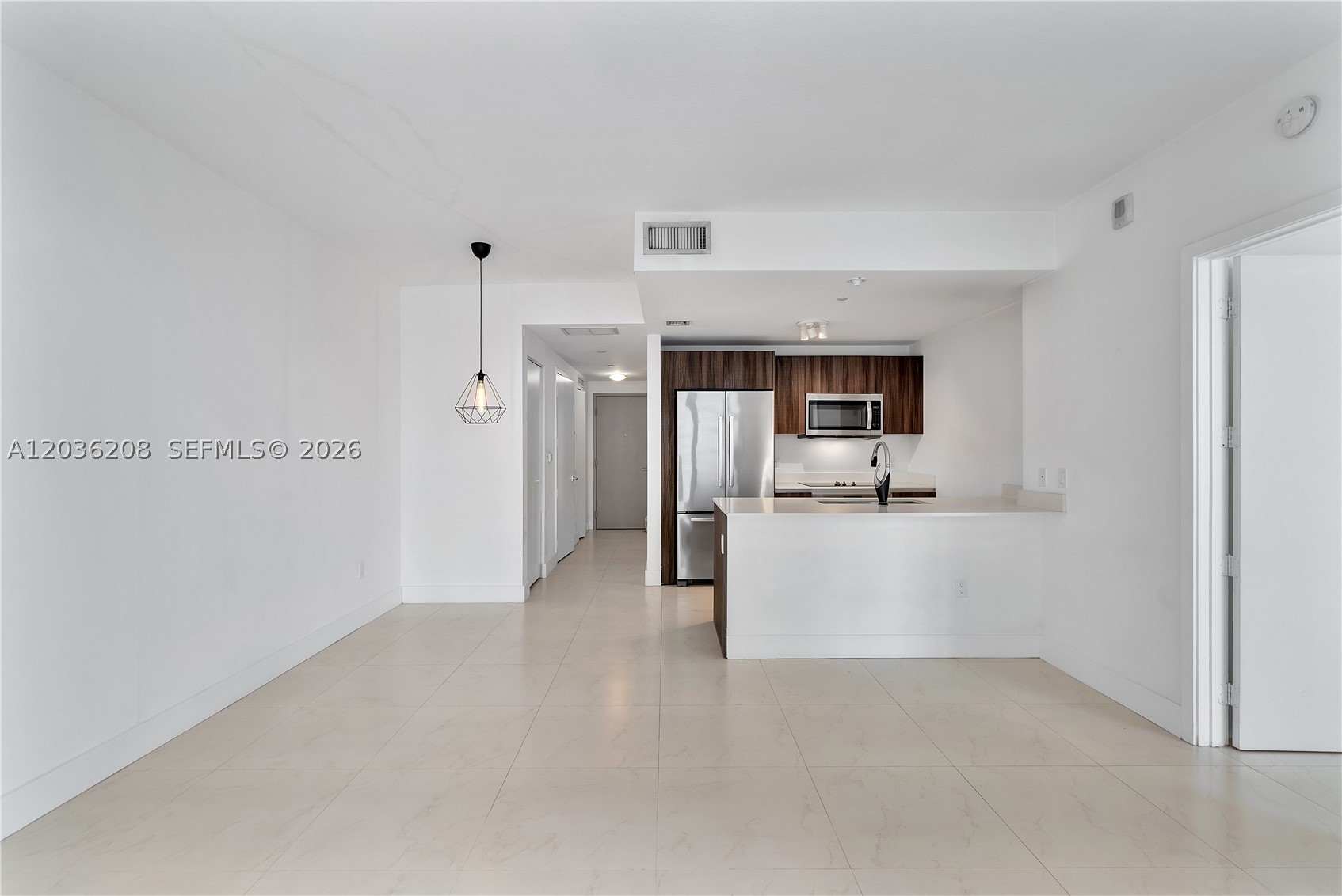 488 NE 18th St #1805, Miami FL 33132