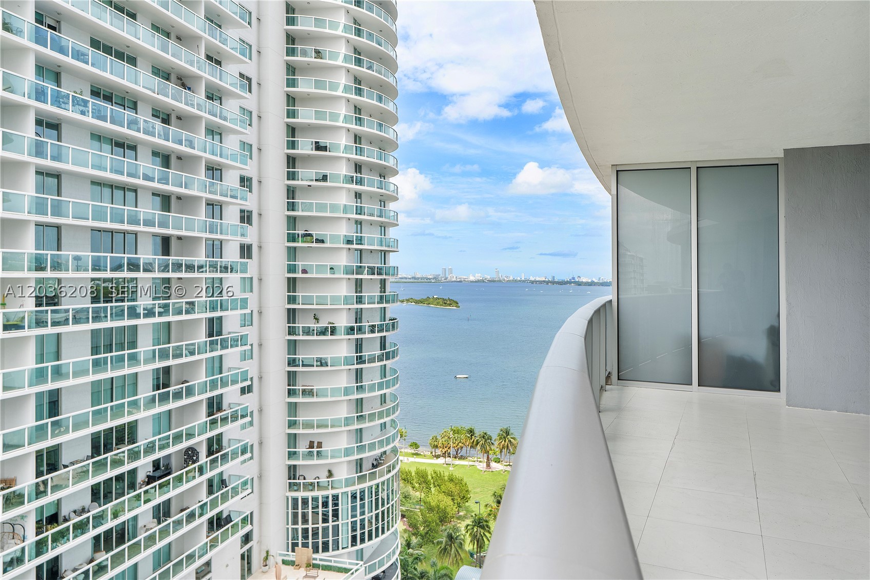 488 NE 18th St #1805, Miami FL 33132