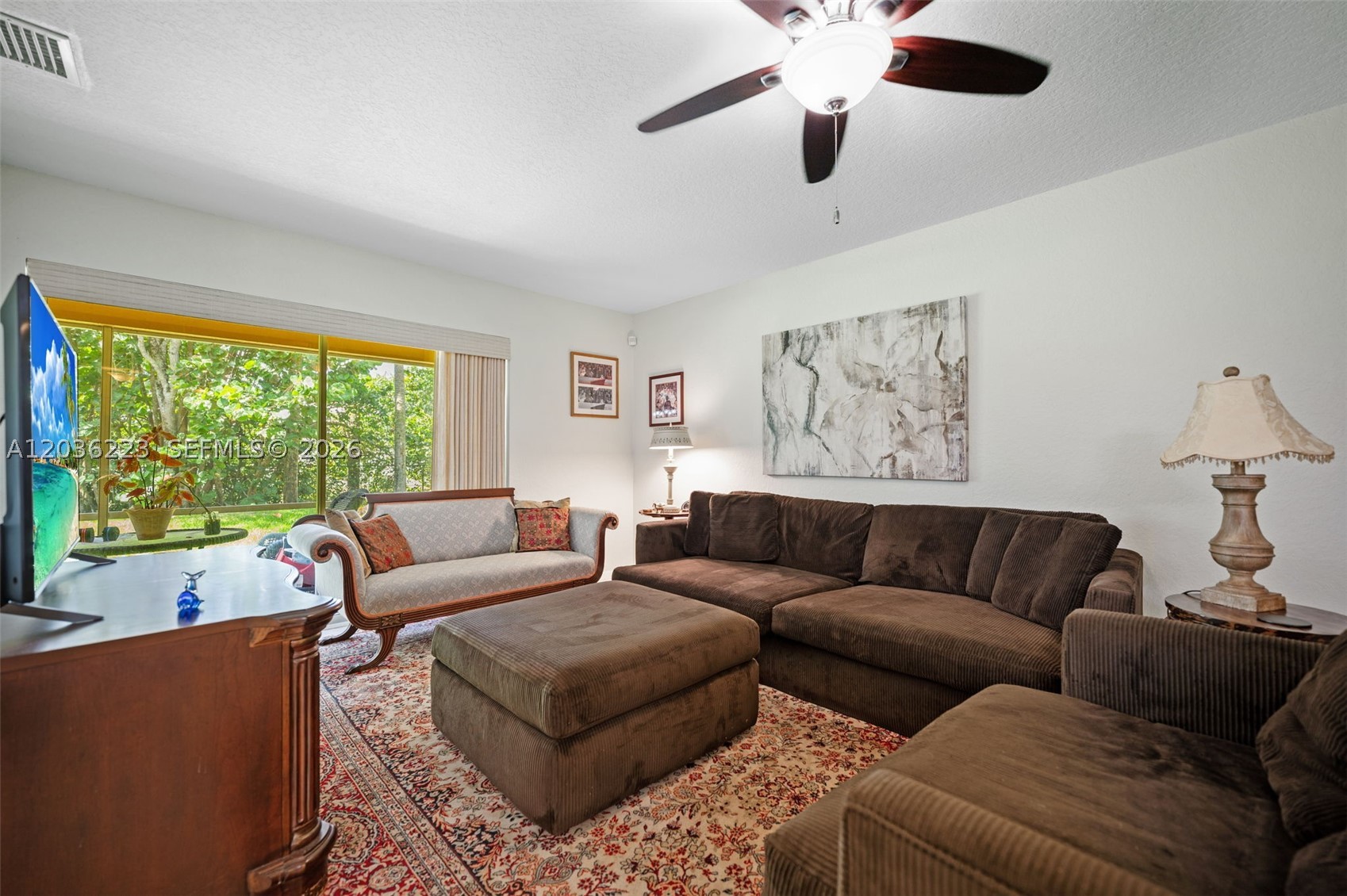 6086 Southard St, West Palm Beach FL 33411