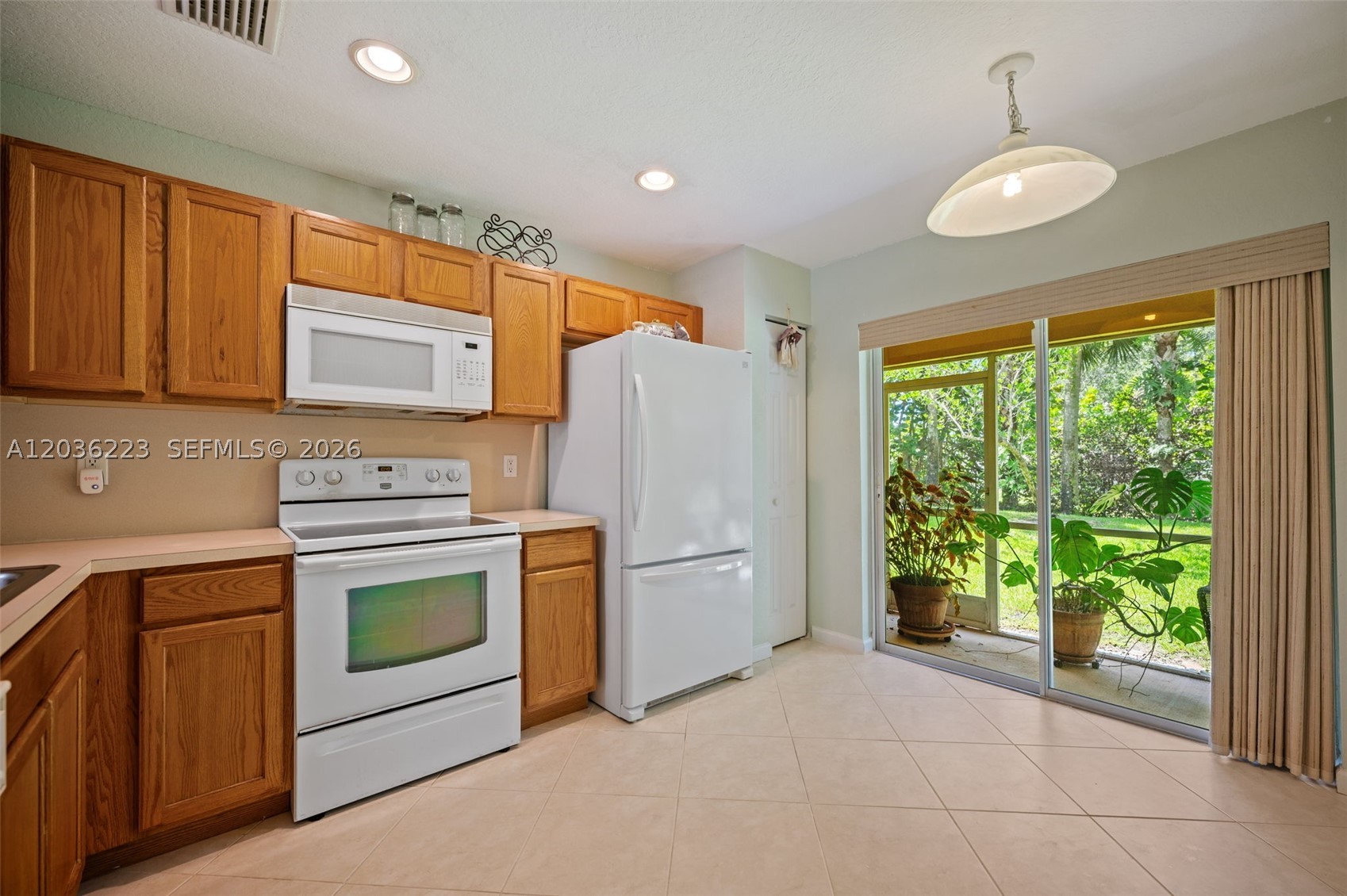 6086 Southard St, West Palm Beach FL 33411