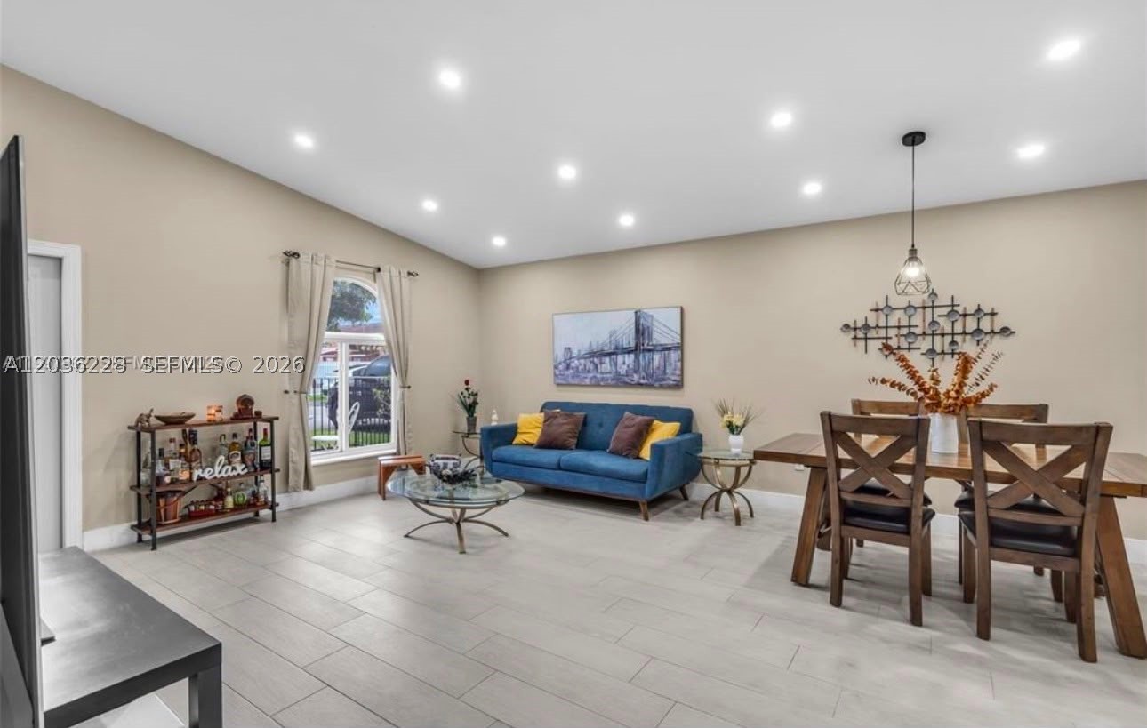 7001 W 35th Ave #169, Hialeah FL 33018