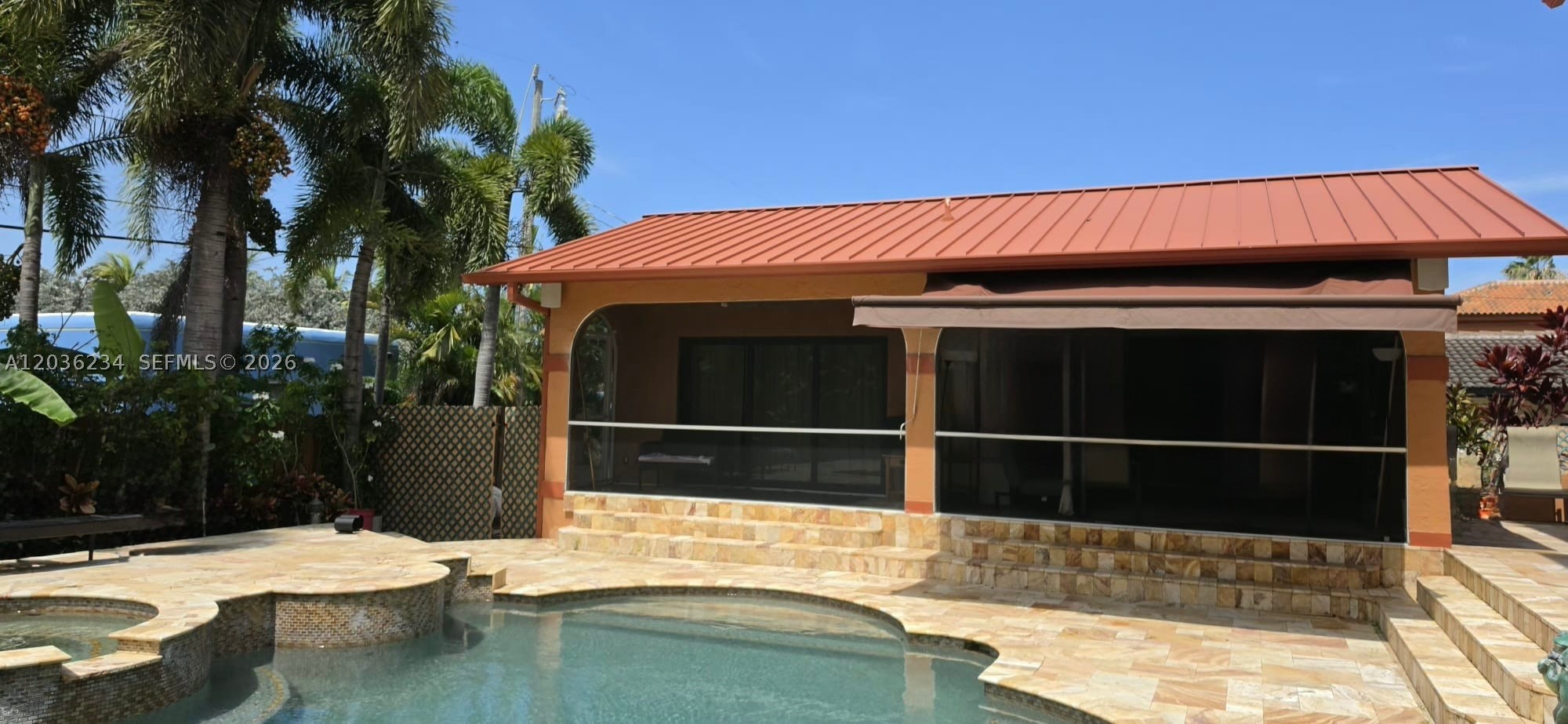 741 Tyler St, Hollywood FL 33019