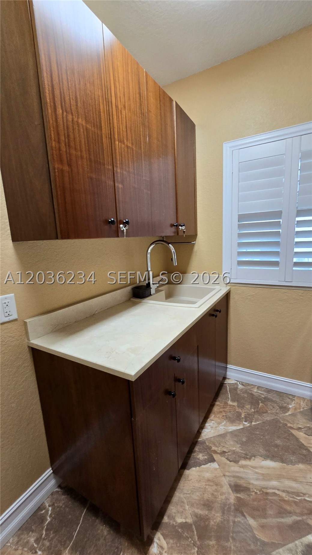 741 Tyler St, Hollywood FL 33019