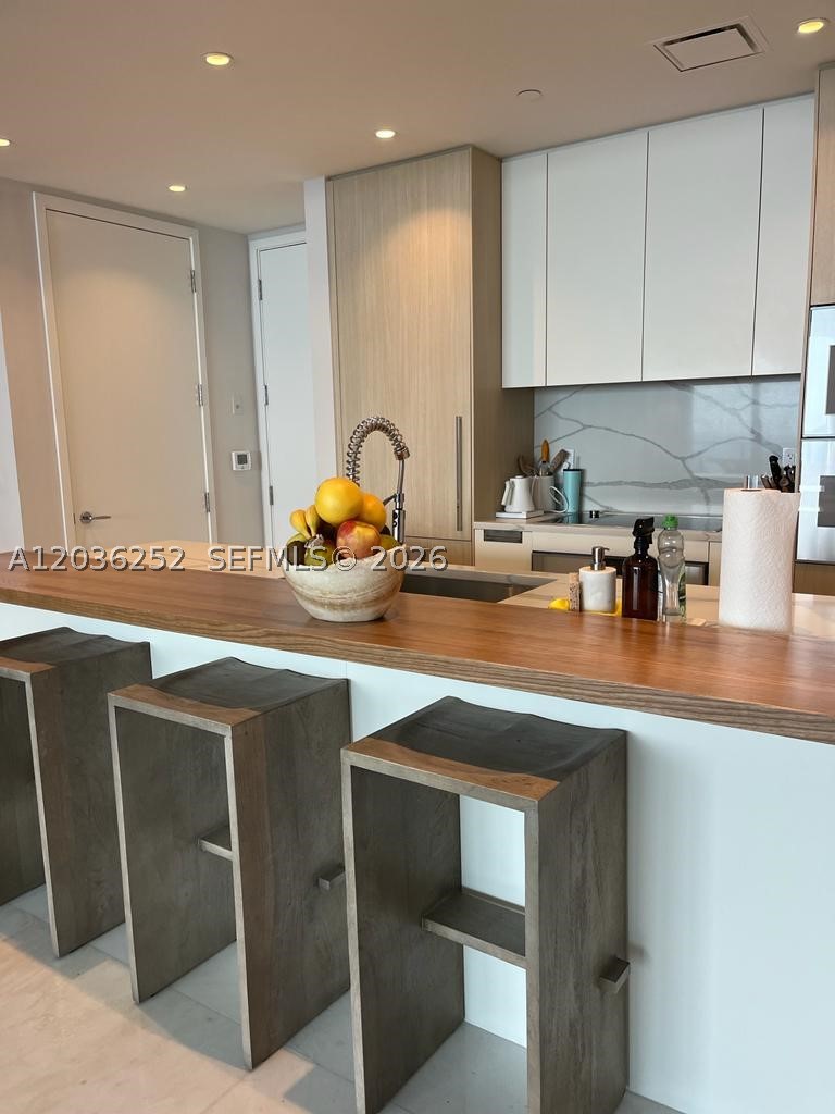 15701 Collins Ave #3104, Sunny Isles Beach FL 33160