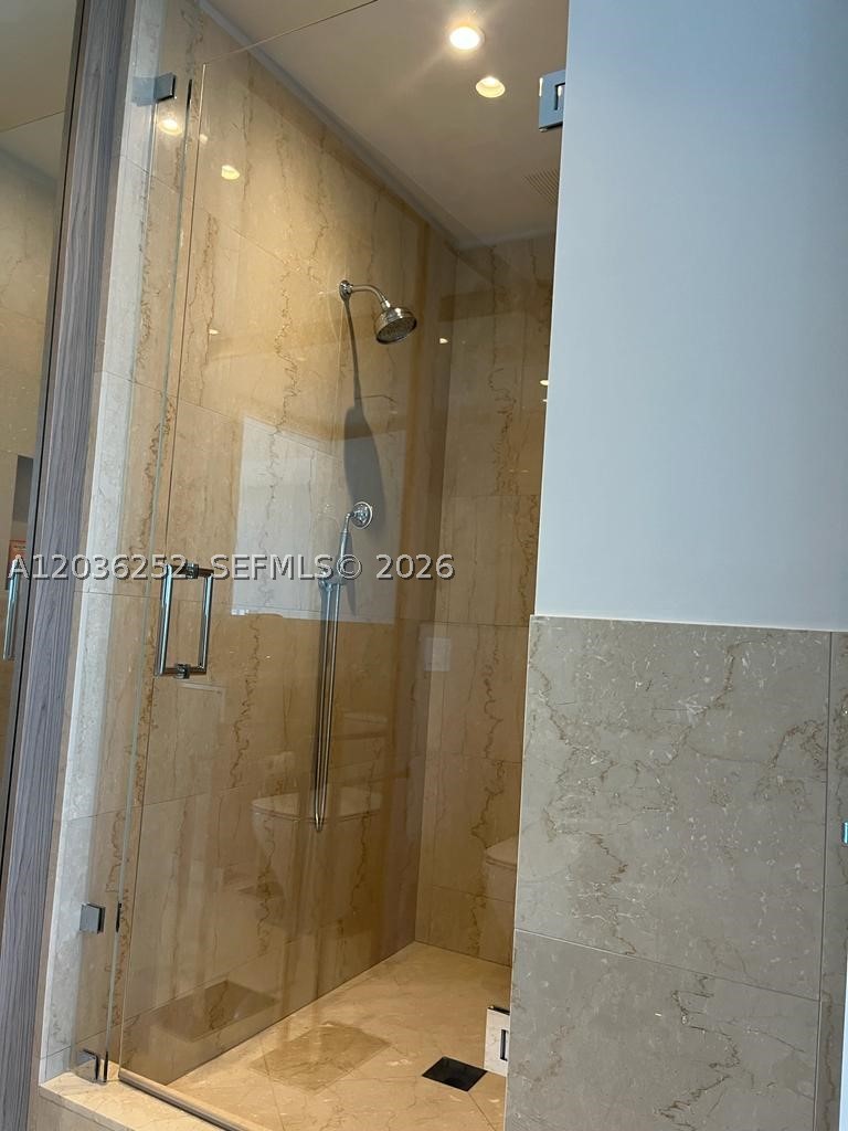15701 Collins Ave #3104, Sunny Isles Beach FL 33160