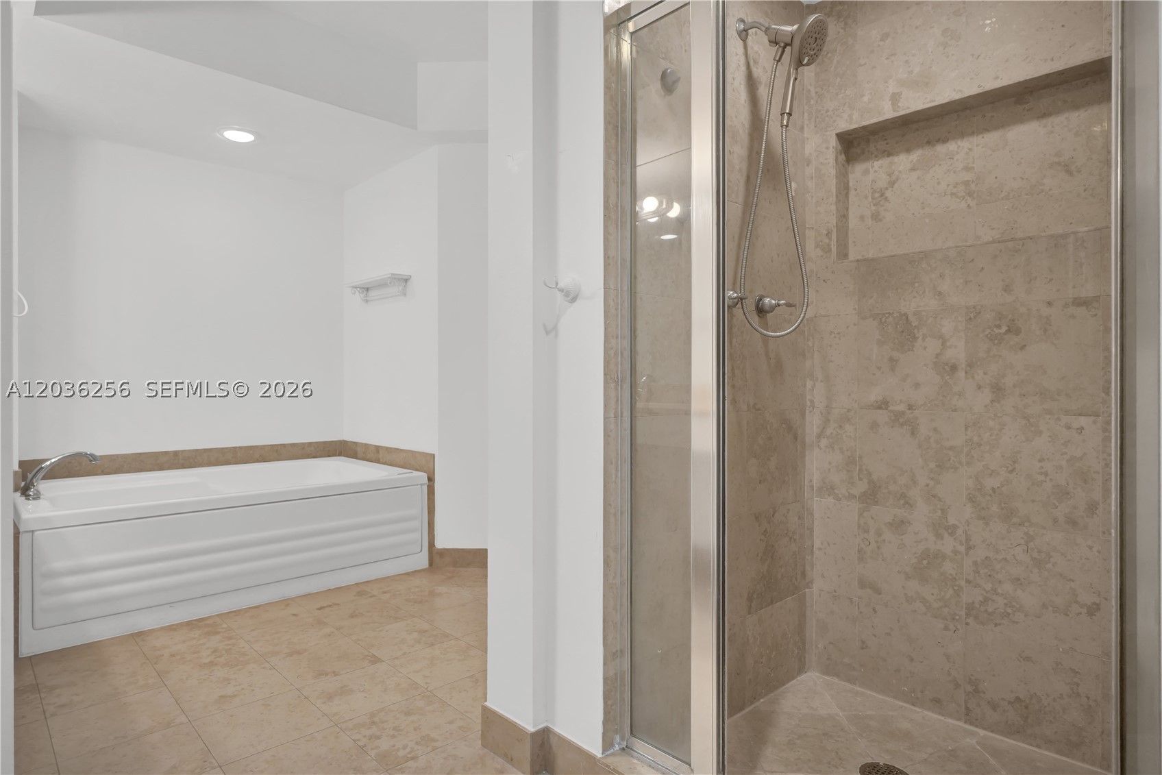 4779 Collins Ave #506, Miami Beach FL 33140