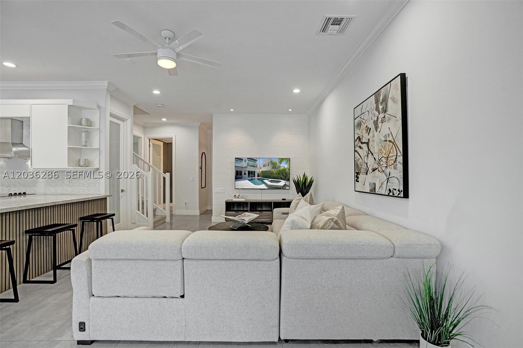 453 SW 5th Ave, Fort Lauderdale FL 33315