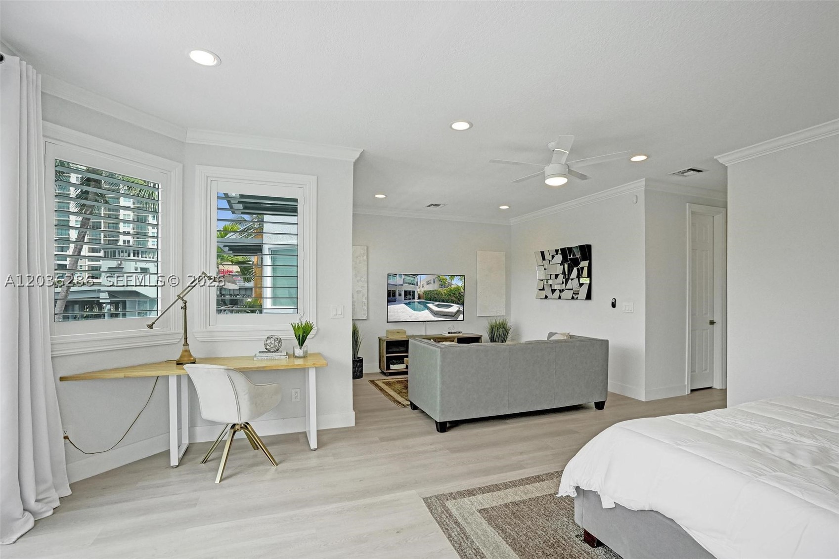 453 SW 5th Ave, Fort Lauderdale FL 33315