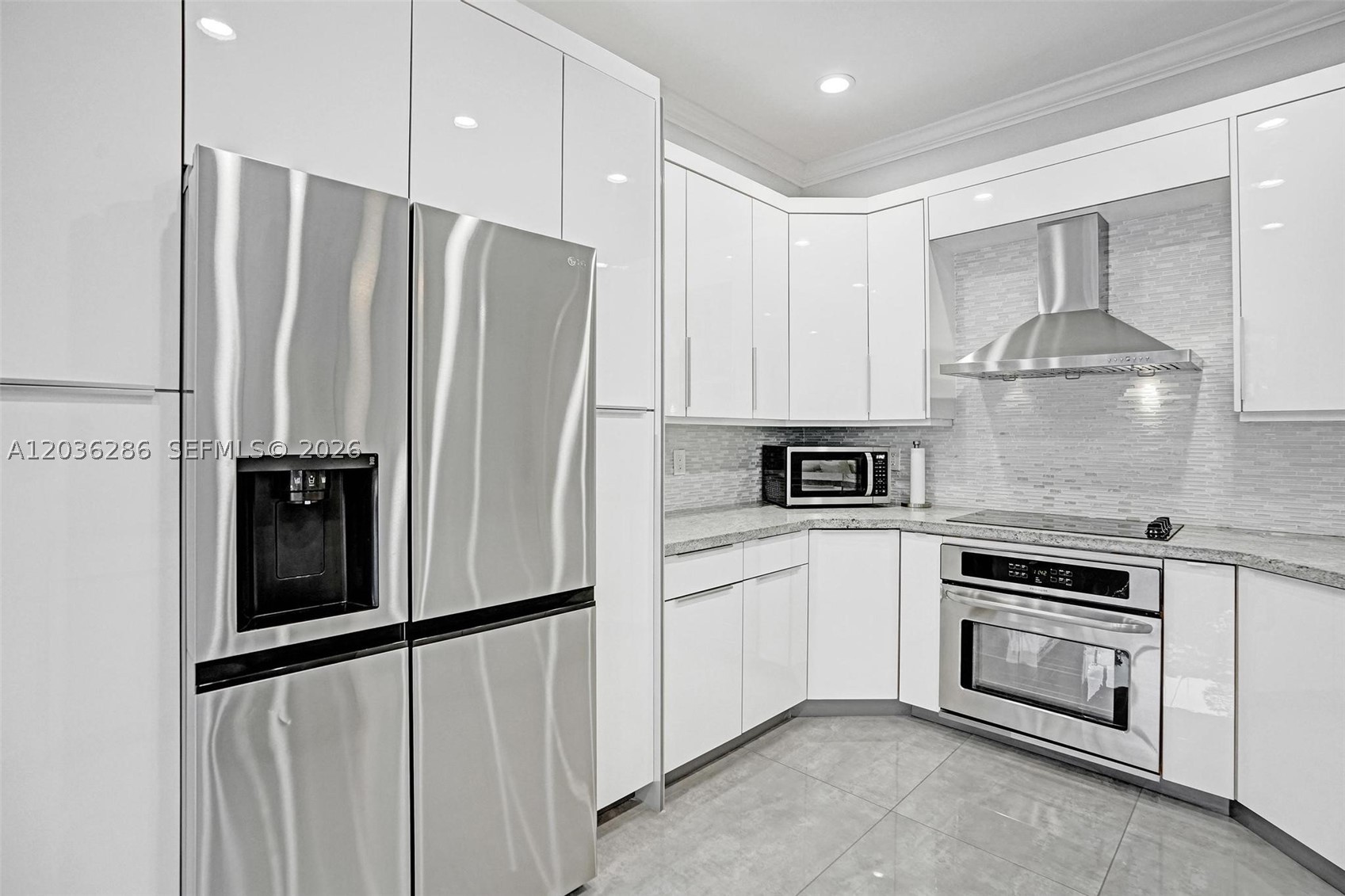 453 SW 5th Ave, Fort Lauderdale FL 33315