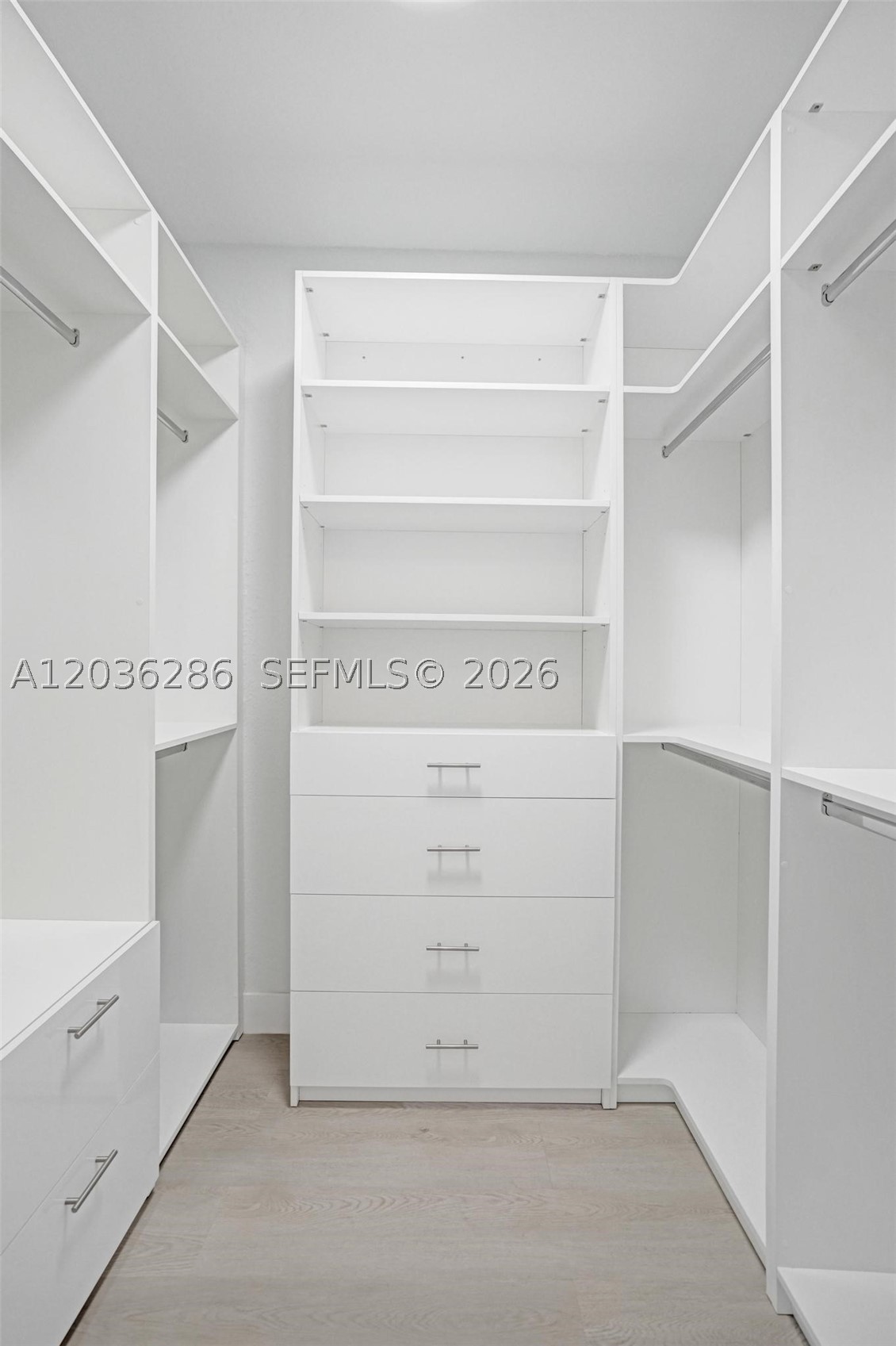 453 SW 5th Ave, Fort Lauderdale FL 33315