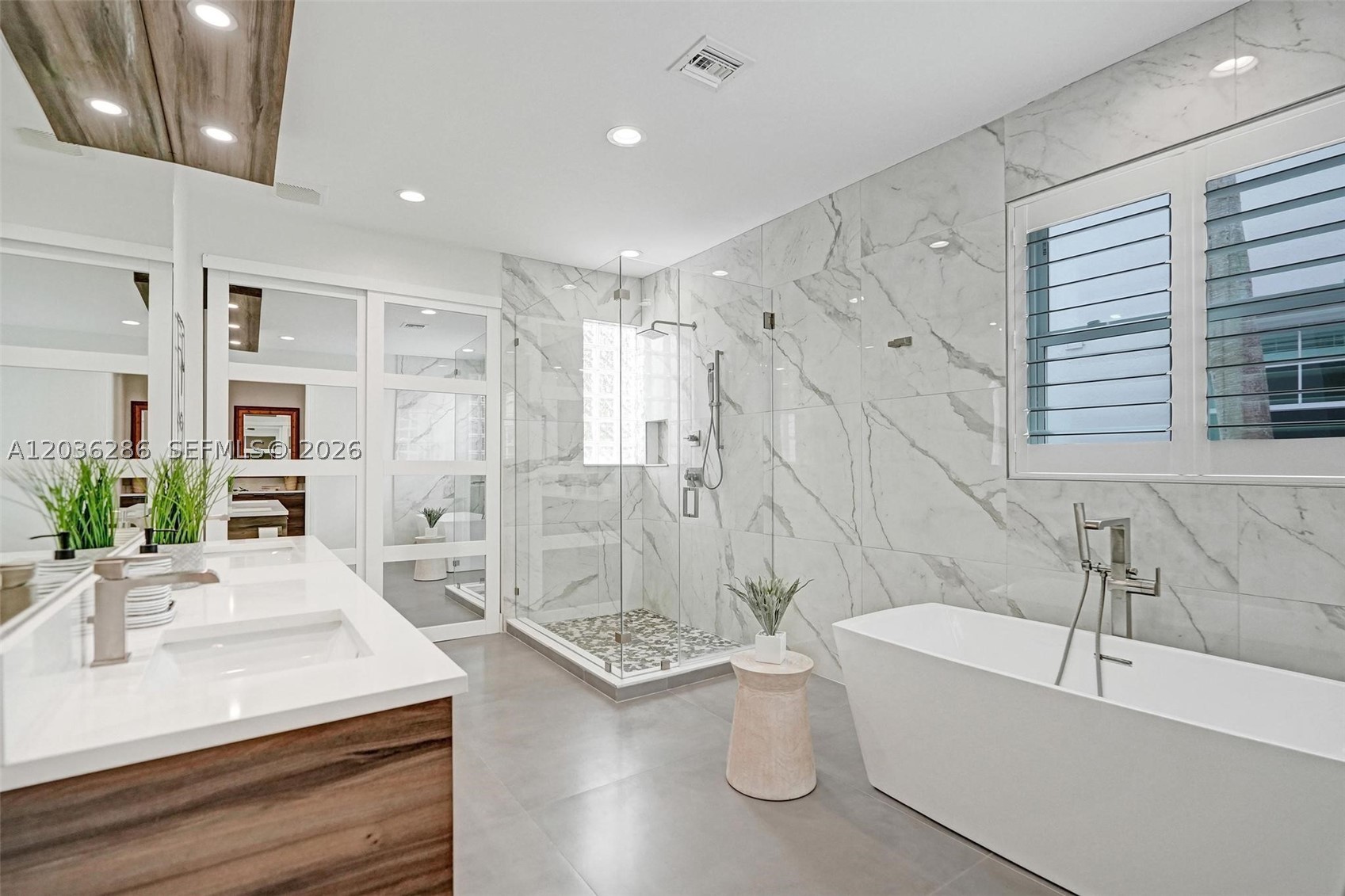 453 SW 5th Ave, Fort Lauderdale FL 33315