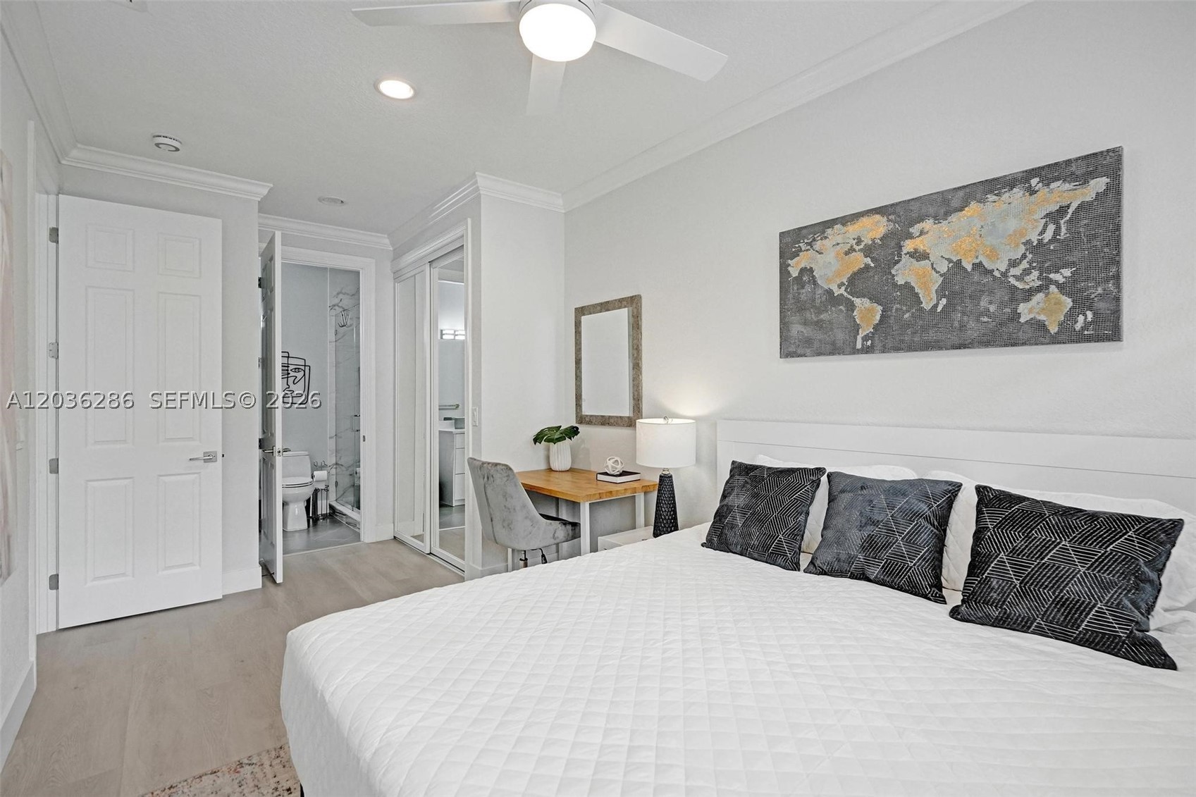453 SW 5th Ave, Fort Lauderdale FL 33315