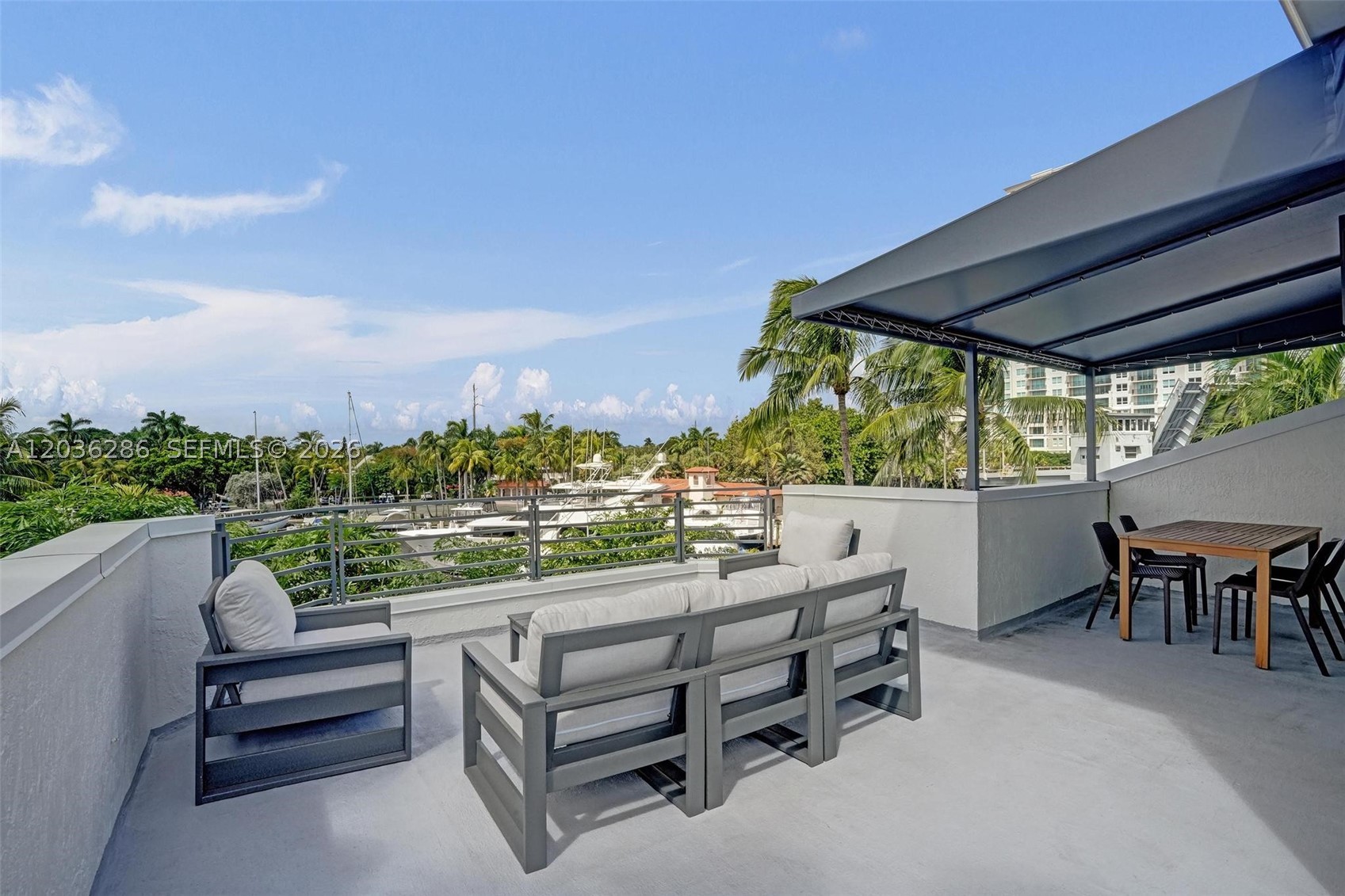 453 SW 5th Ave, Fort Lauderdale FL 33315