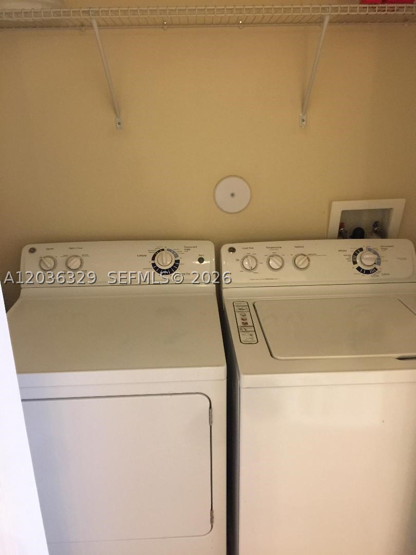 9350 SW 170th Psge #9350, Miami FL 33196