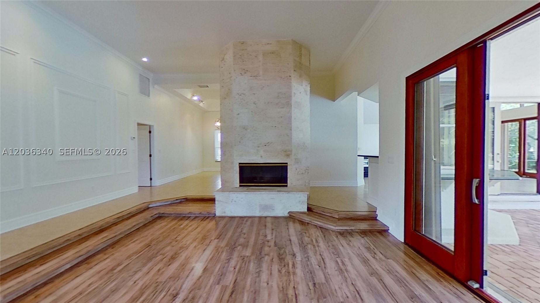 405 Sabal Way, Weston FL 33326