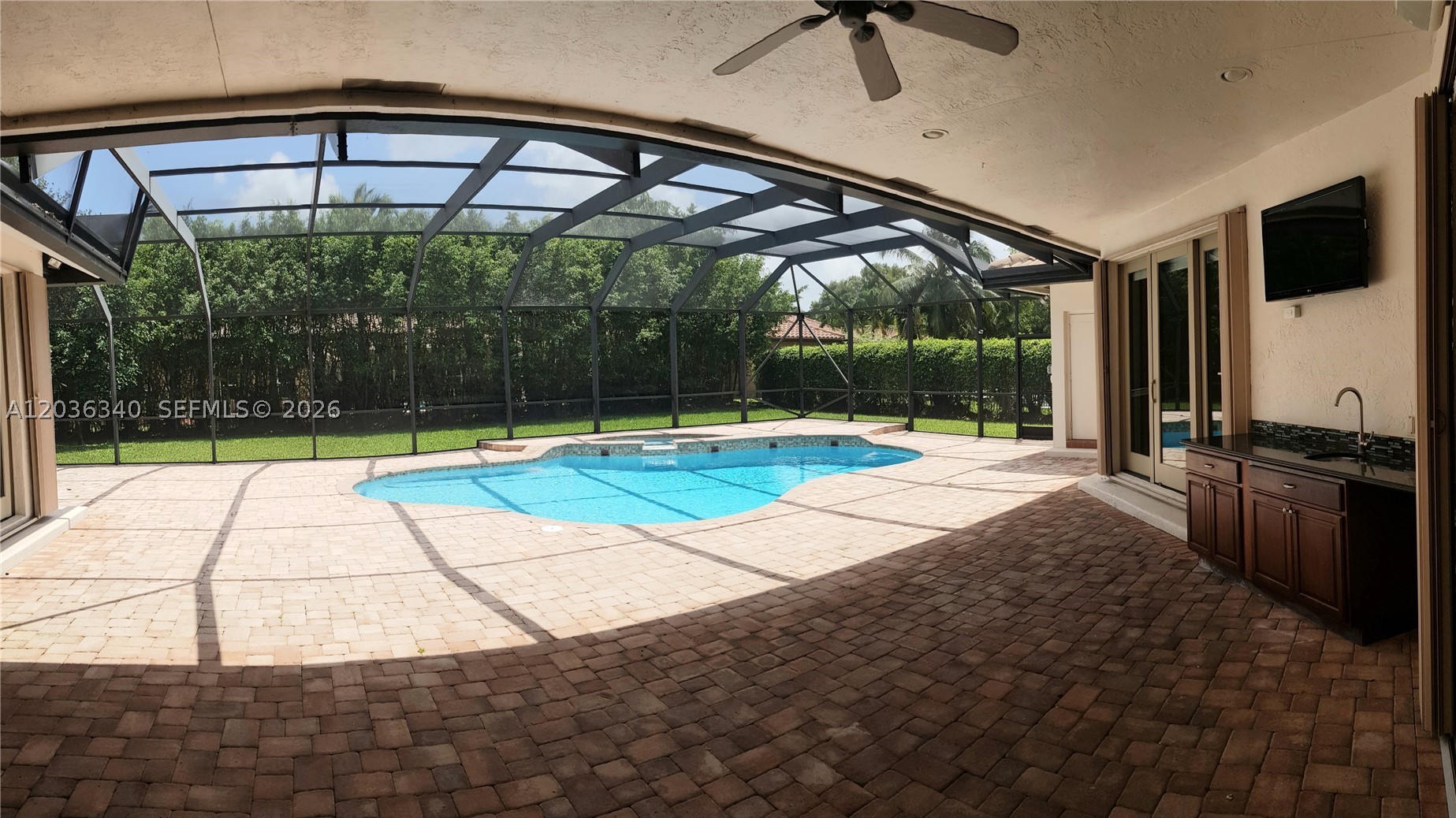 405 Sabal Way, Weston FL 33326