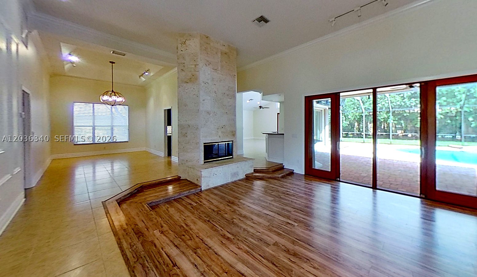 405 Sabal Way, Weston FL 33326