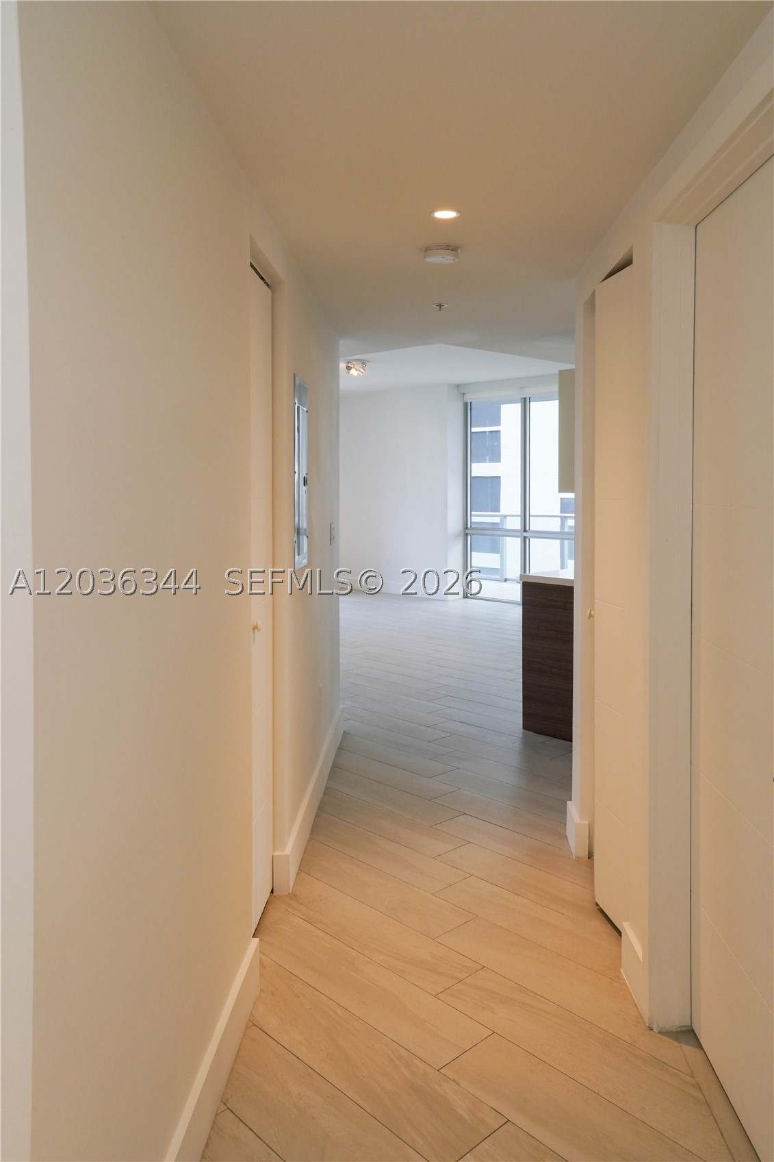 1010 SW 2nd Ave #909, Miami FL 33130