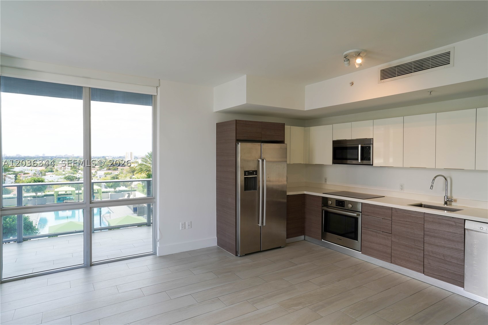 1010 SW 2nd Ave #909, Miami FL 33130