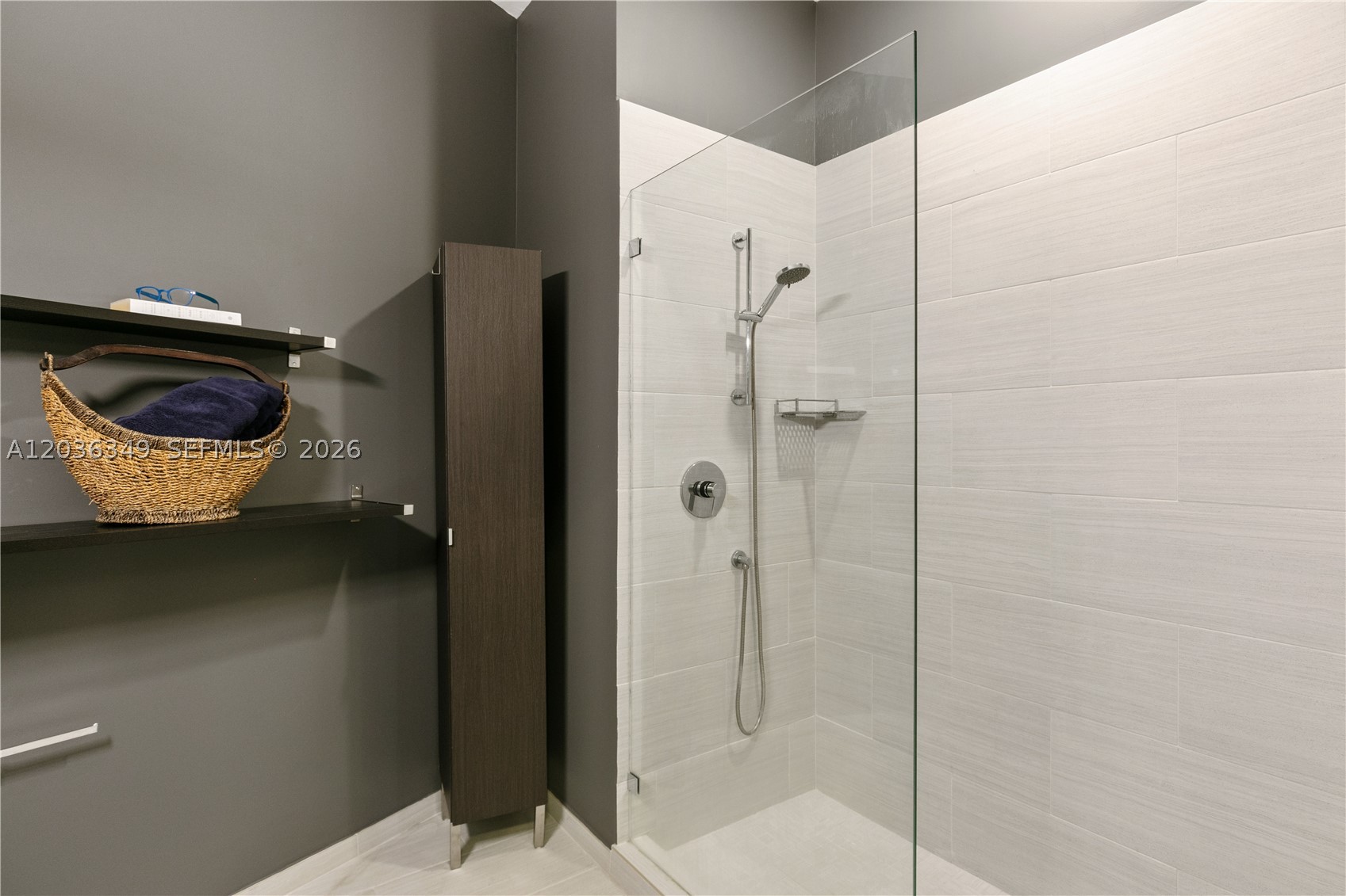 2669 S Bayshore Dr #704N, Coconut Grove FL 33133