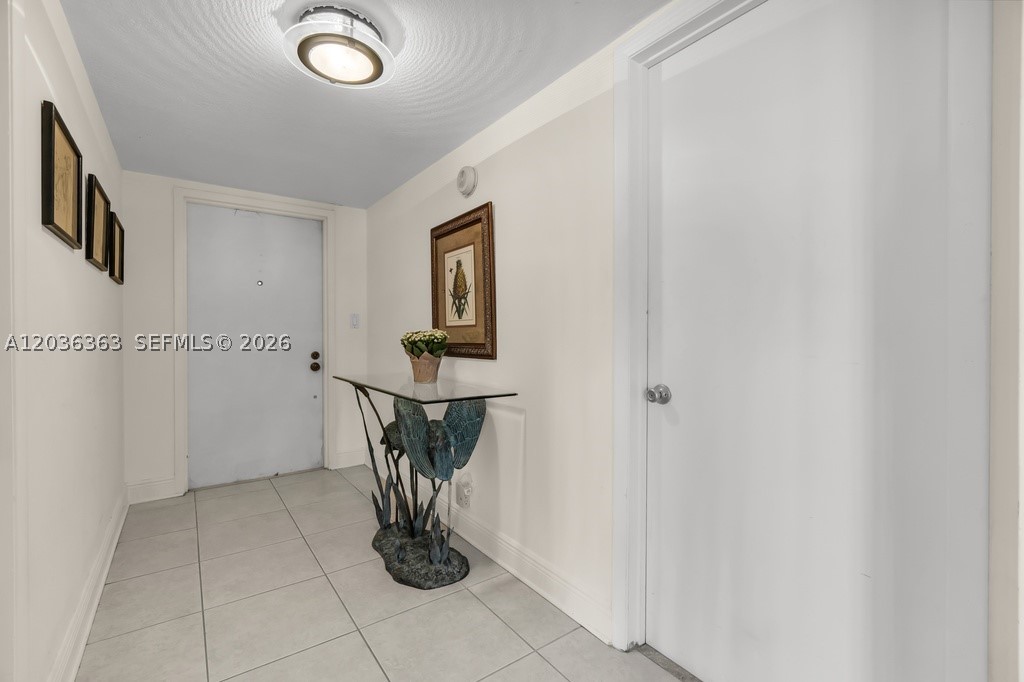3100 NE 48th St #212, Fort Lauderdale FL 33308