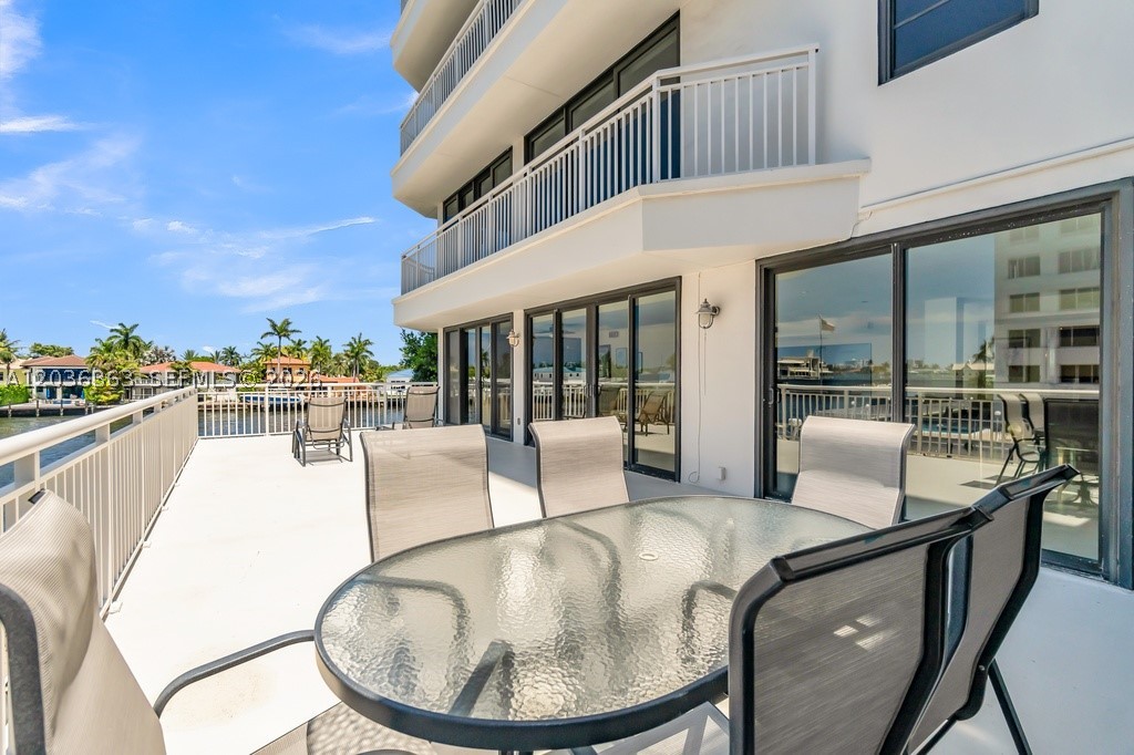3100 NE 48th St #212, Fort Lauderdale FL 33308