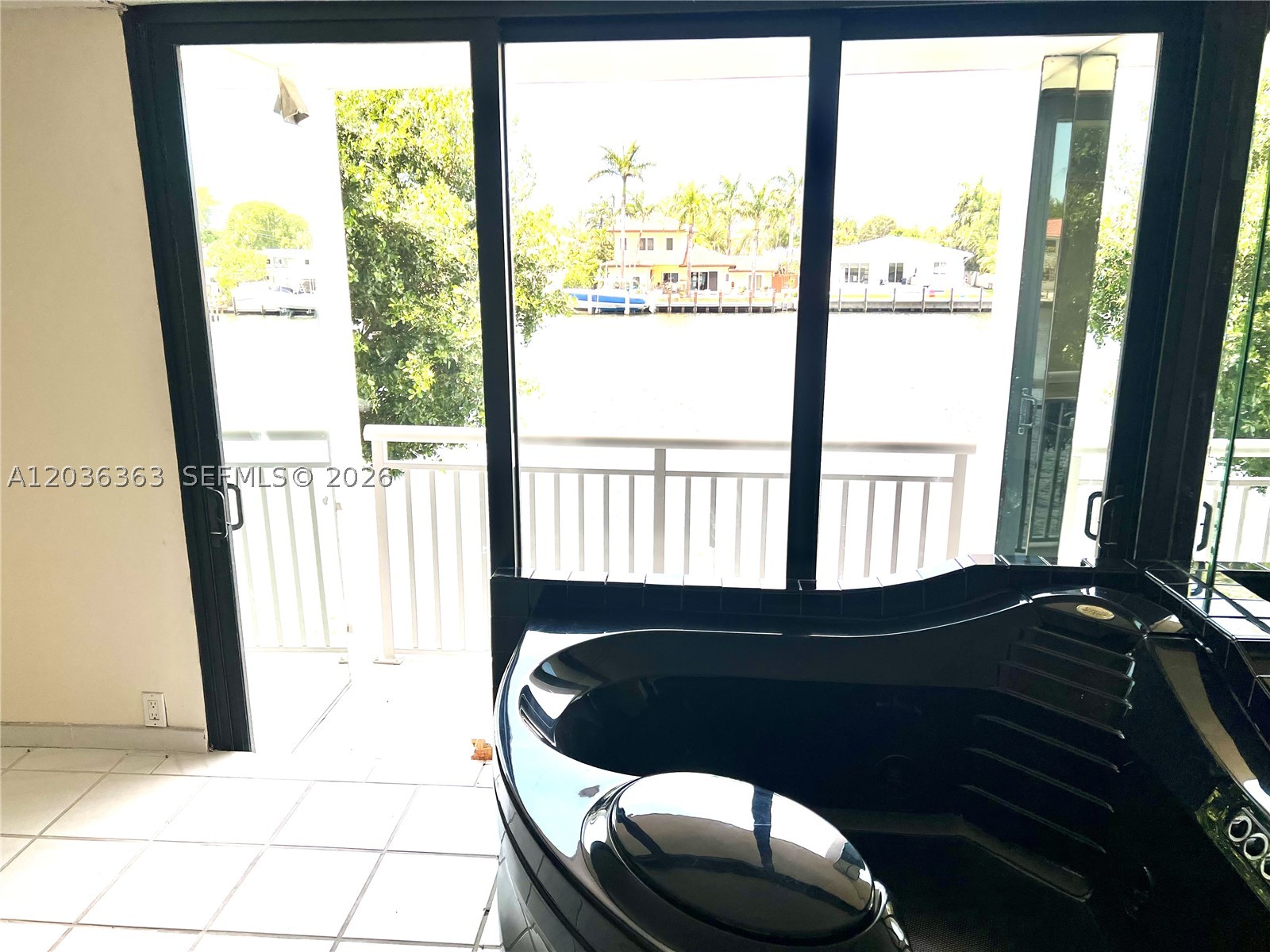 3100 NE 48th St #212, Fort Lauderdale FL 33308