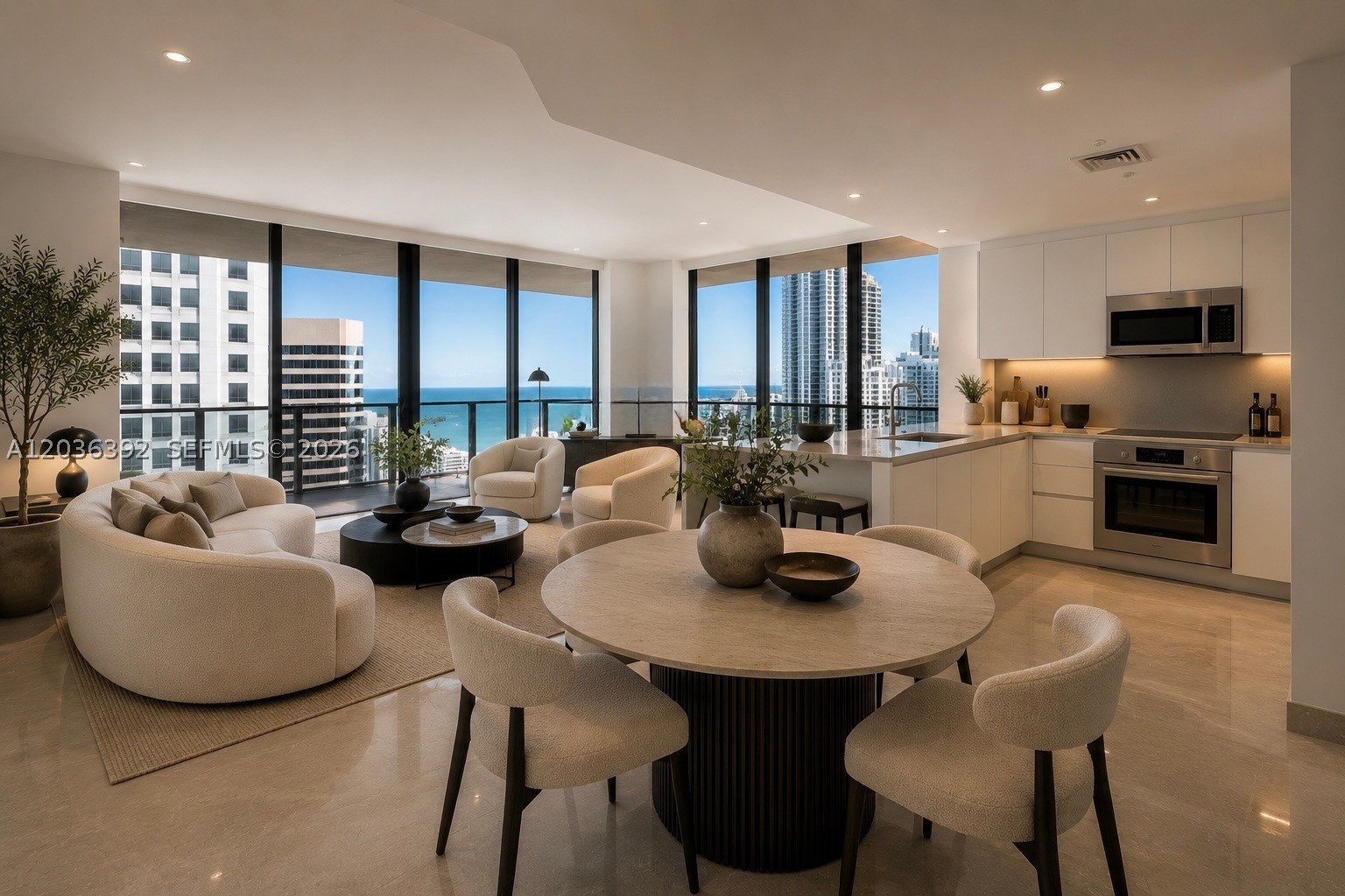 68 SE 6th St #3301, Miami FL 33131