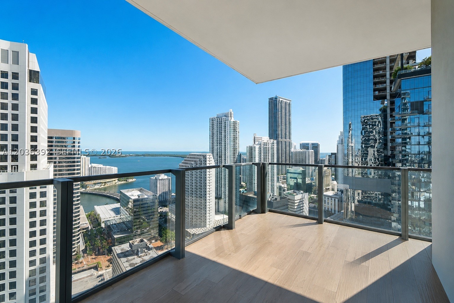 68 SE 6th St #3301, Miami FL 33131