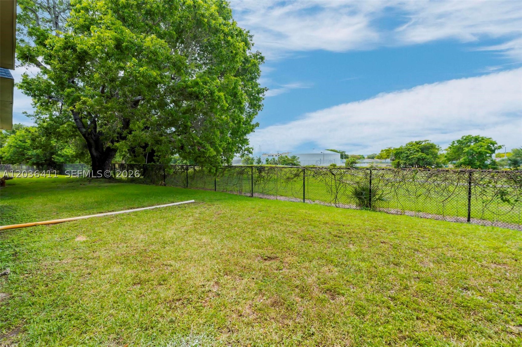 7900 Fairview Dr #105, Tamarac FL 33321