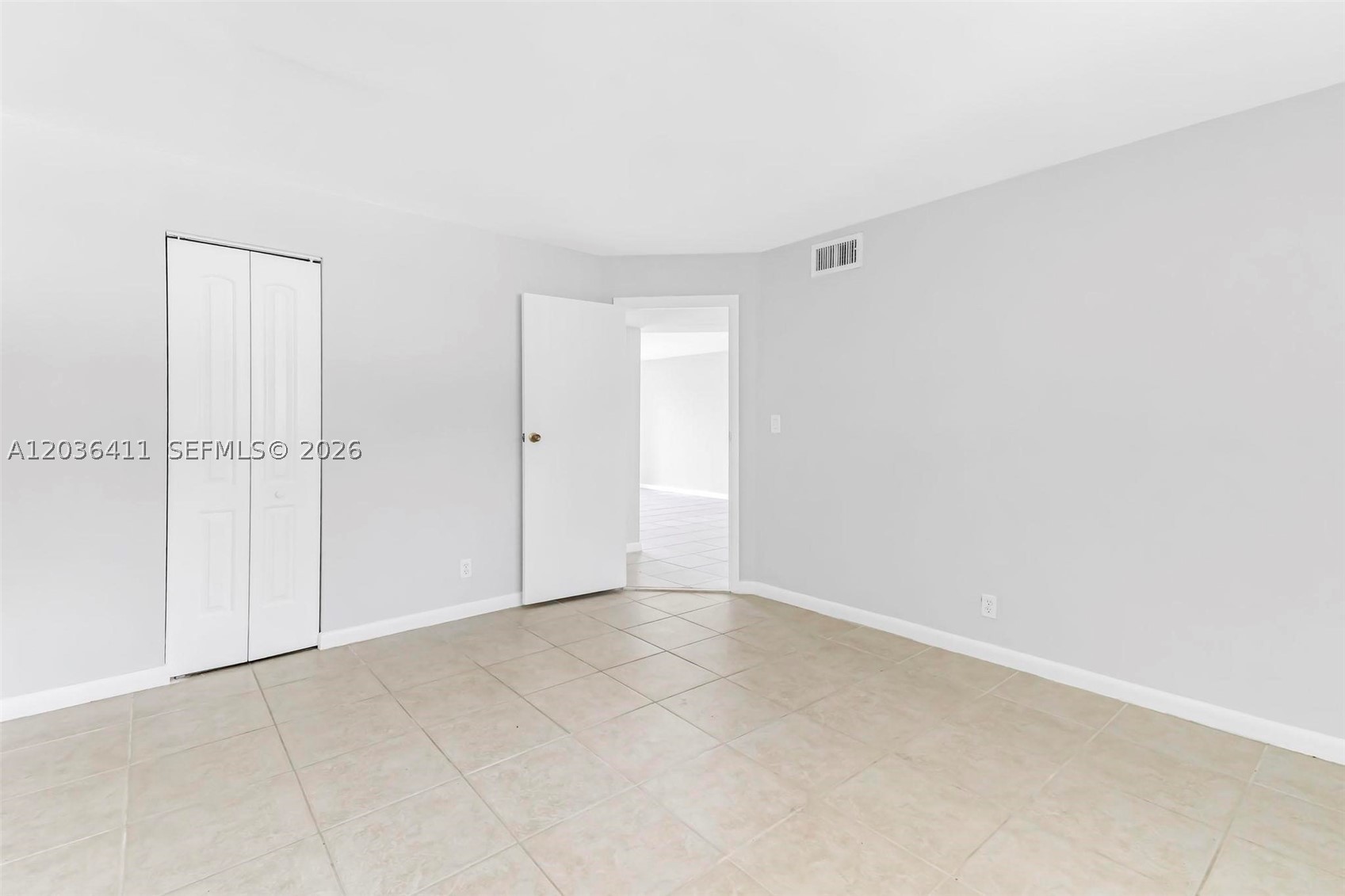 7900 Fairview Dr #105, Tamarac FL 33321