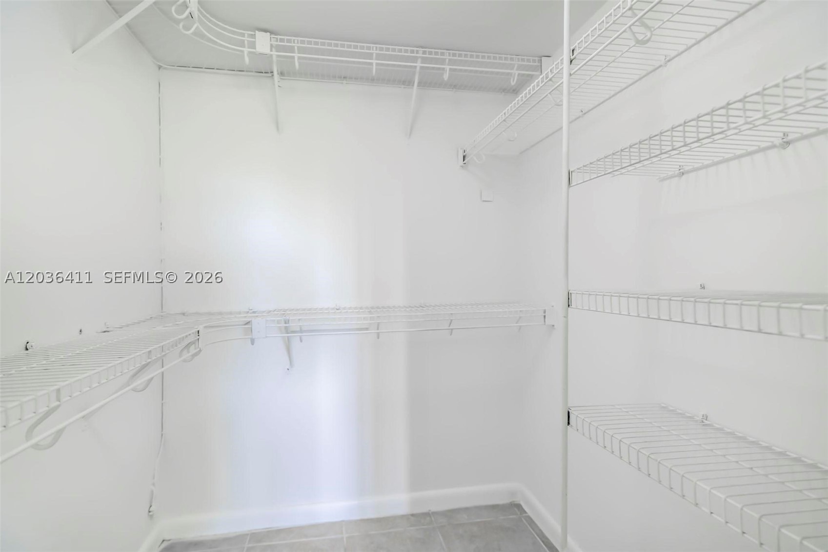 7900 Fairview Dr #105, Tamarac FL 33321